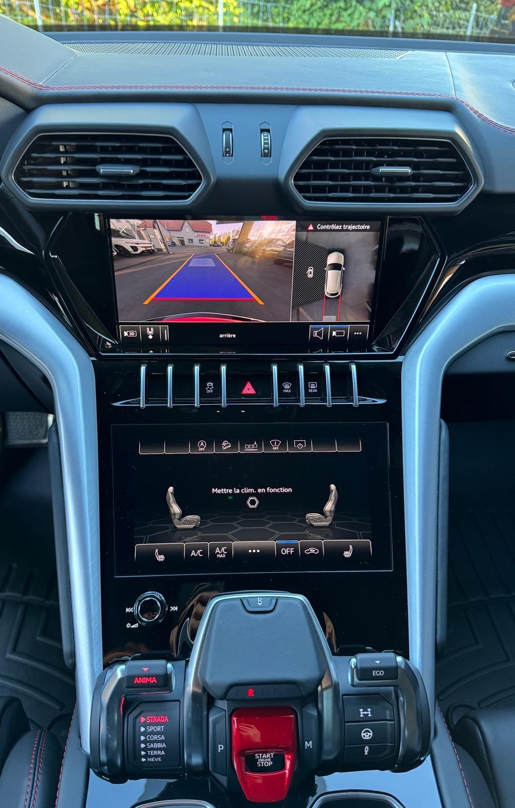 LAMBORGHINI Urus 636-image-3