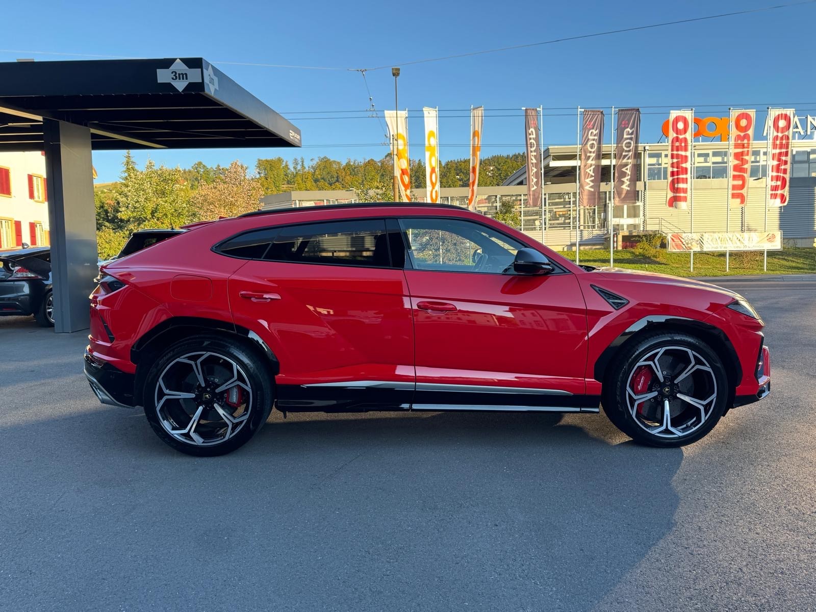LAMBORGHINI Urus 636-image-7