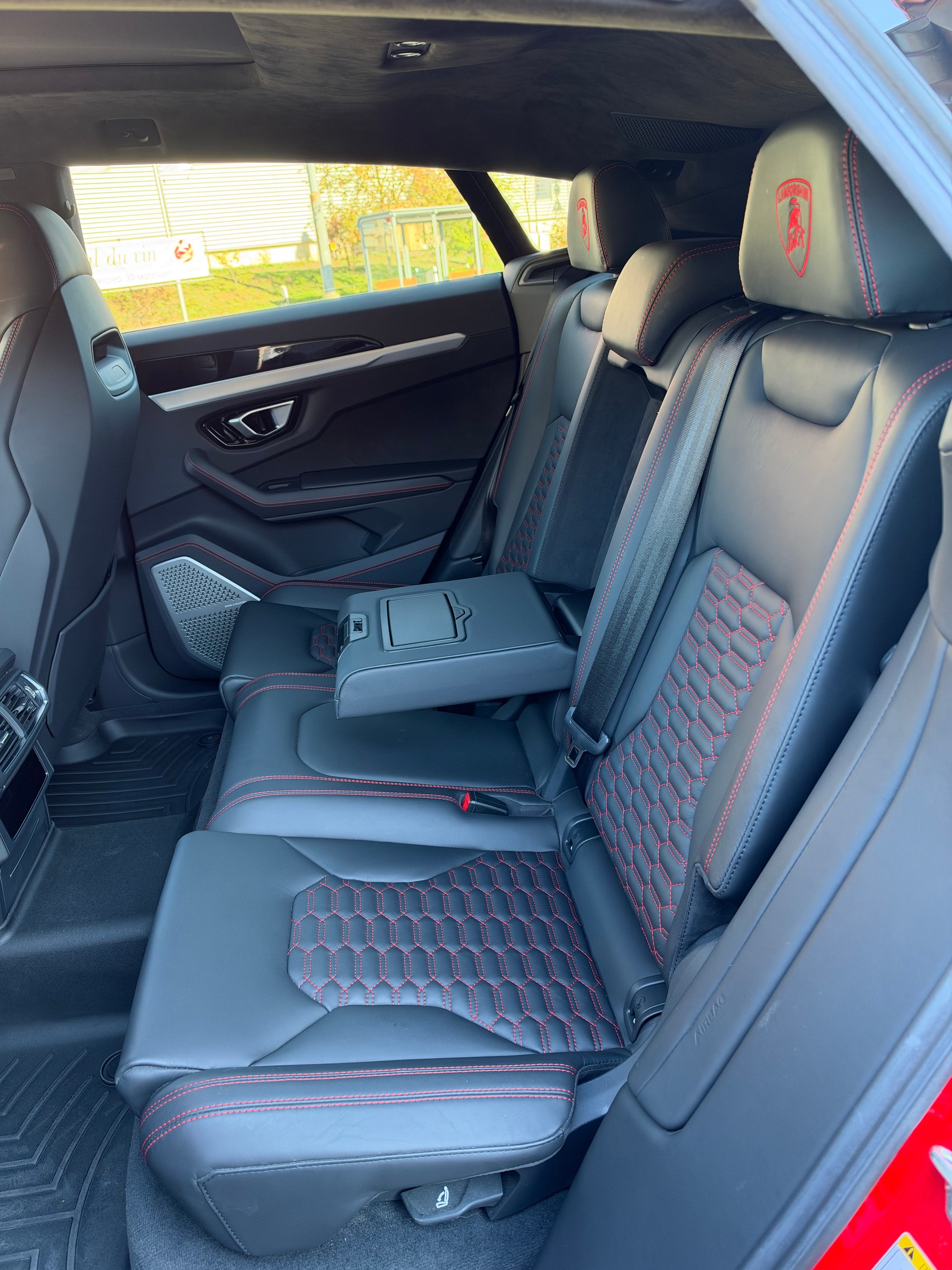 LAMBORGHINI Urus 636-image-13