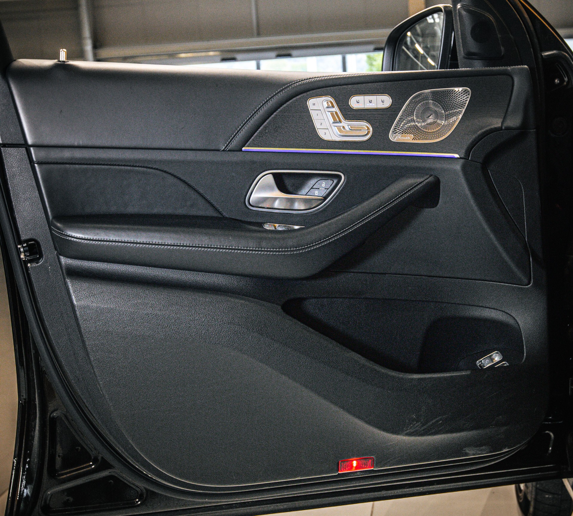 MERCEDES-BENZ GLE Coupé 53 AMG 4Matic+ Speedshift-image-23