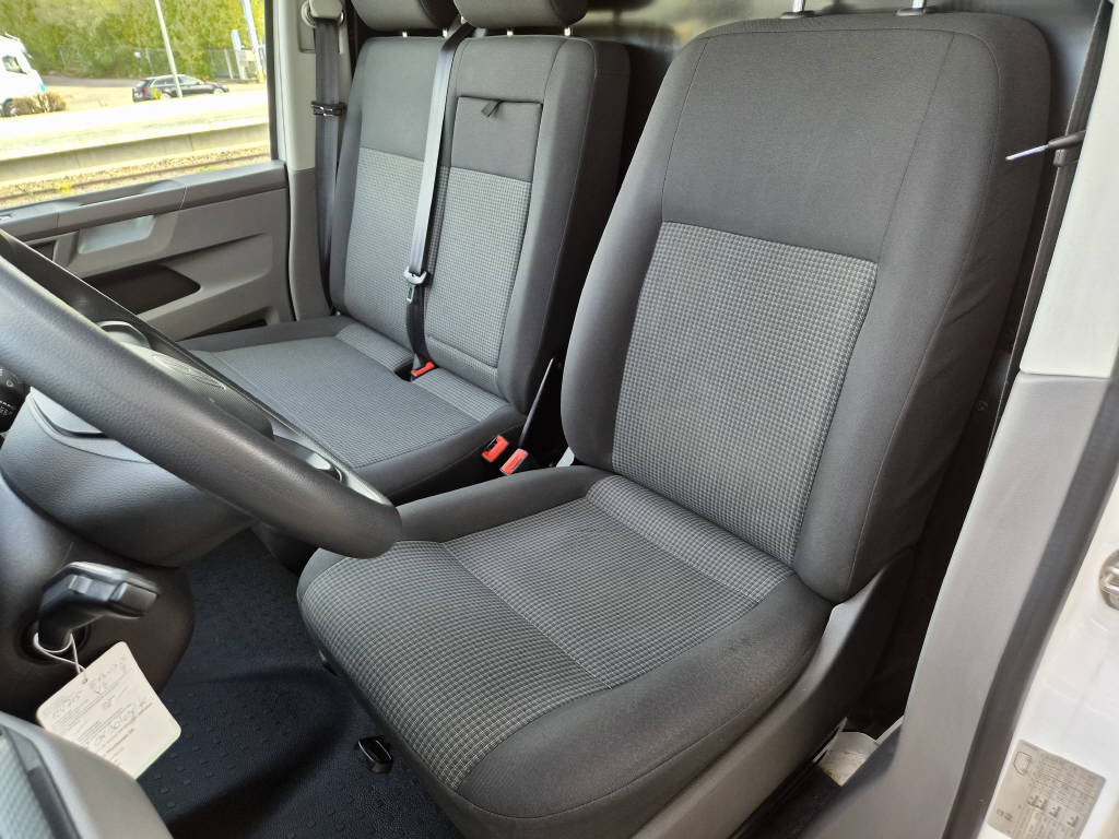 VW T6.1 fourg. 3000 2.0 TDI 110cv (crochet)-image-8