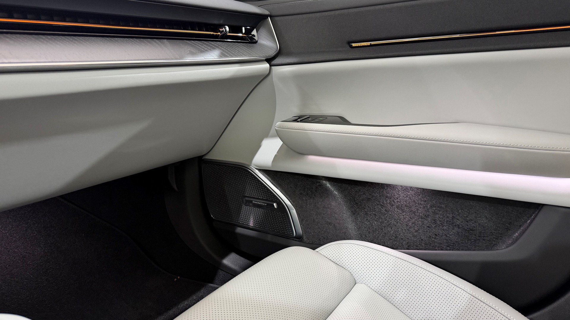 POLESTAR 5 Performance Launch Edition-image-16