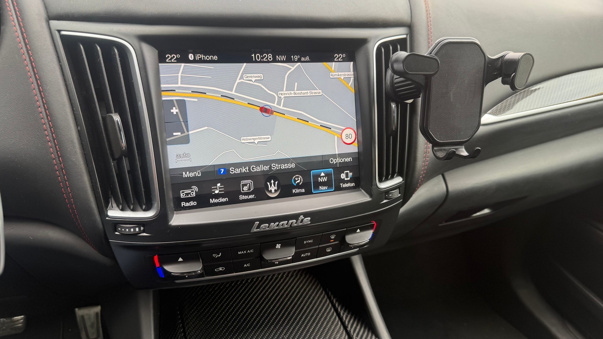 MASERATI Levante S 3.0 V6 Automatica-image-8