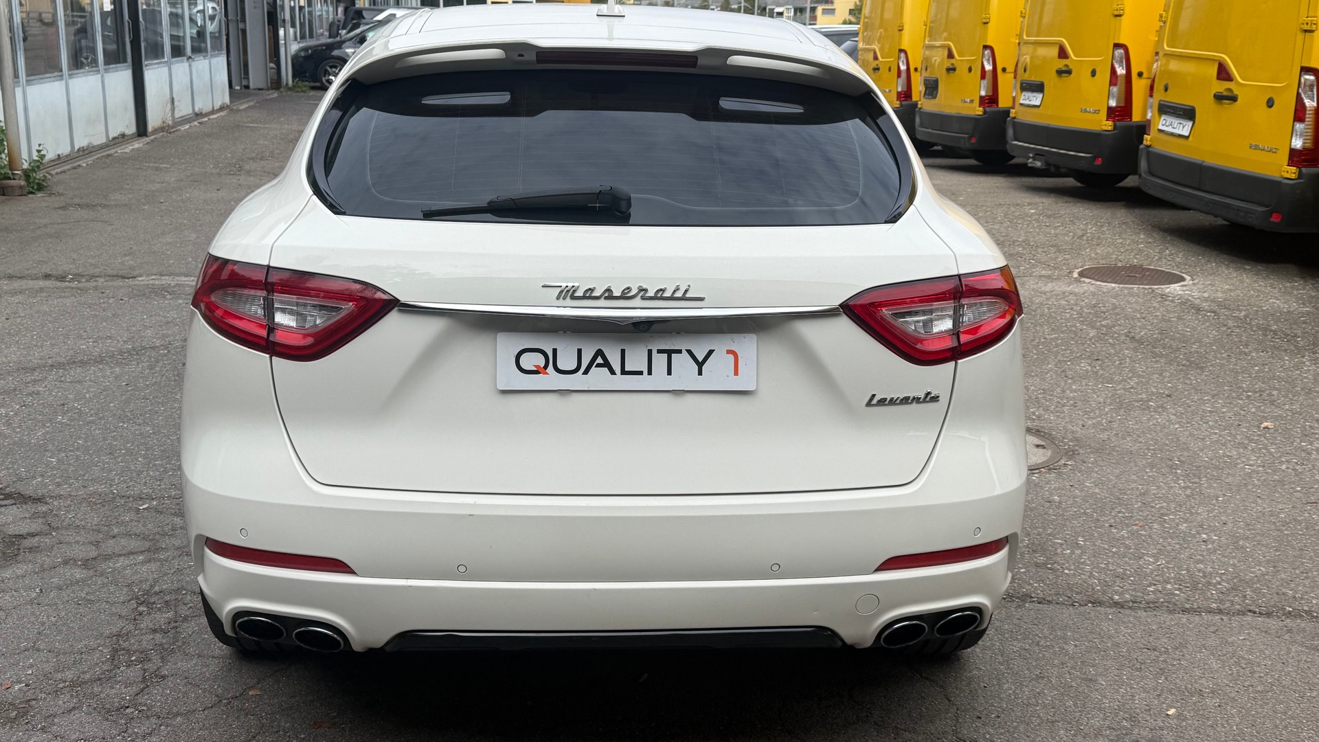 MASERATI Levante S 3.0 V6 Automatica-image-4