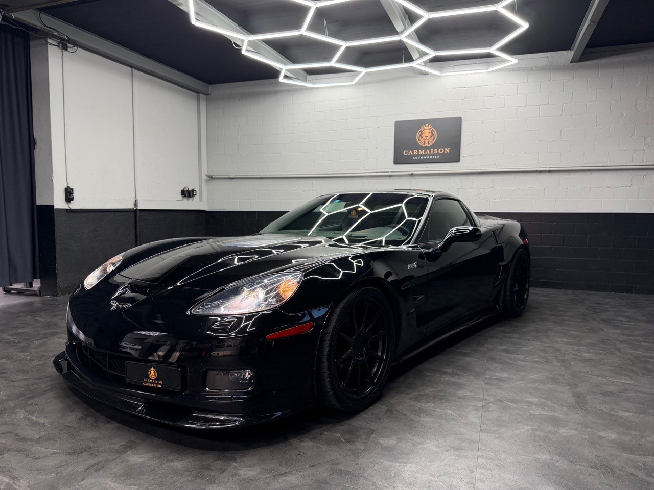 CHEVROLET Corvette ZR1 | Carbon | Keramik | Poleposition Recaro Sitze | Bilstein | ADV1 7.1 Wheels | Puures V8 Monster-image-2