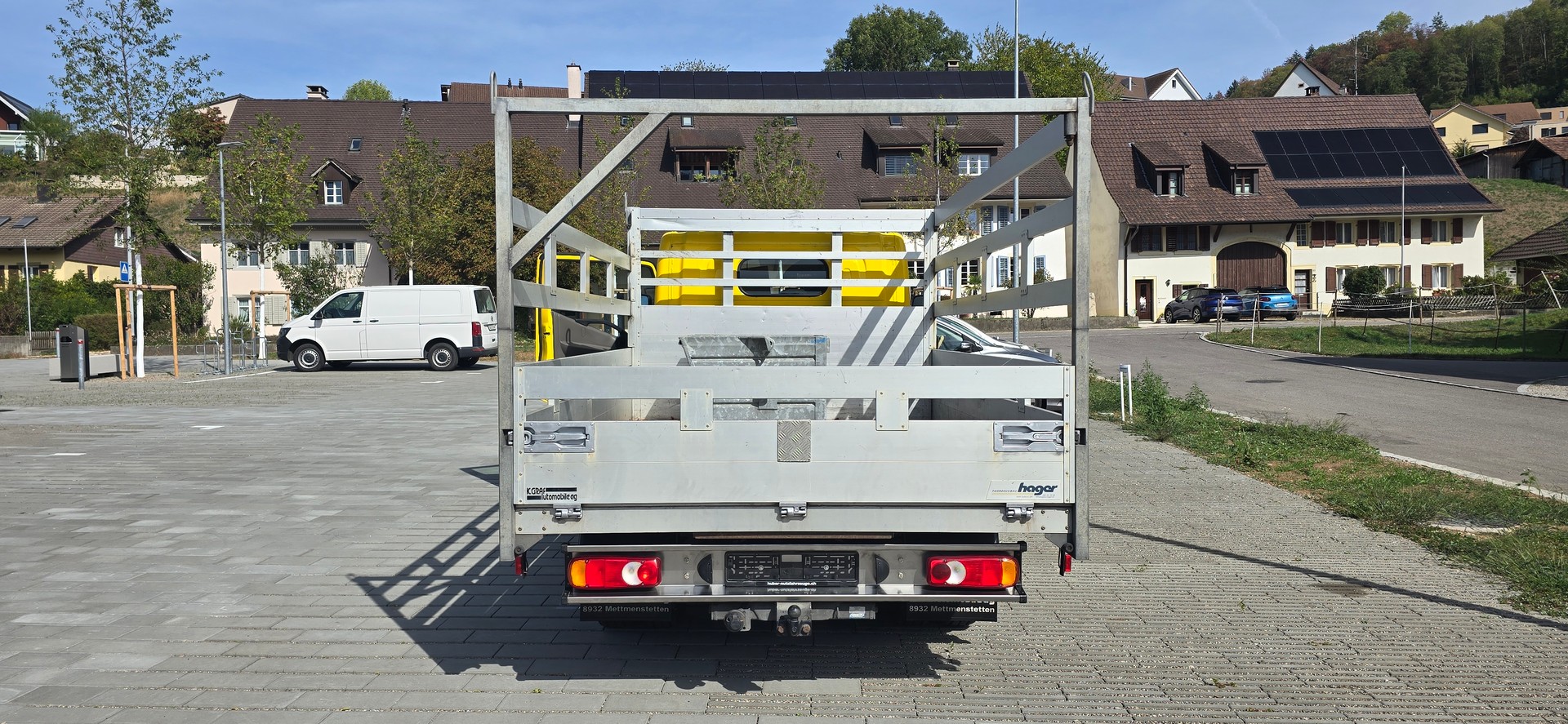 NISSAN CABSTAR-image-5