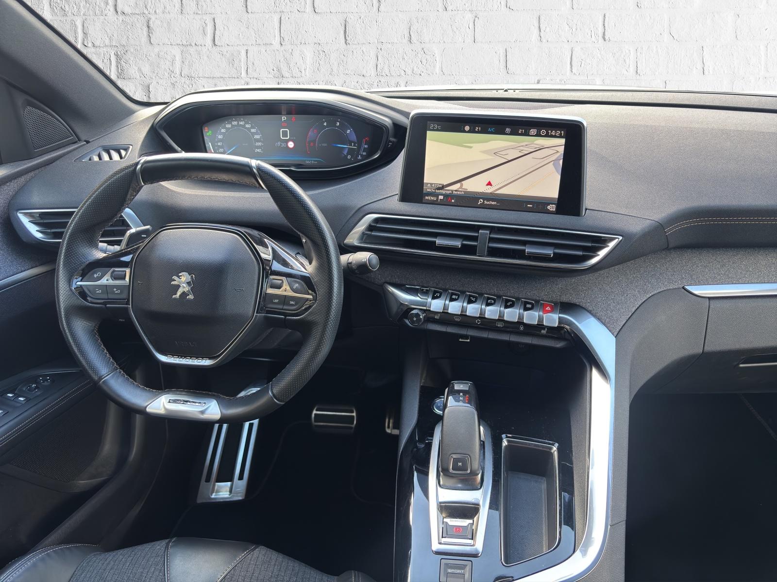 PEUGEOT 3008 1.6 BlueHDi GT Line-image-11
