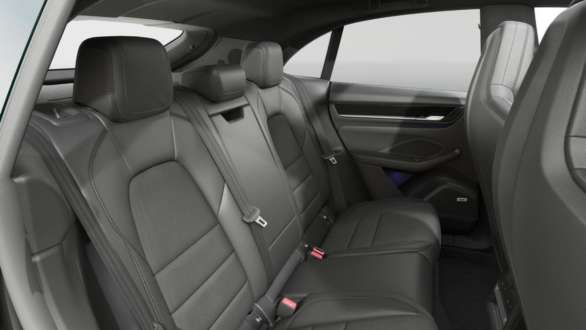 PORSCHE Macan 4-image-12