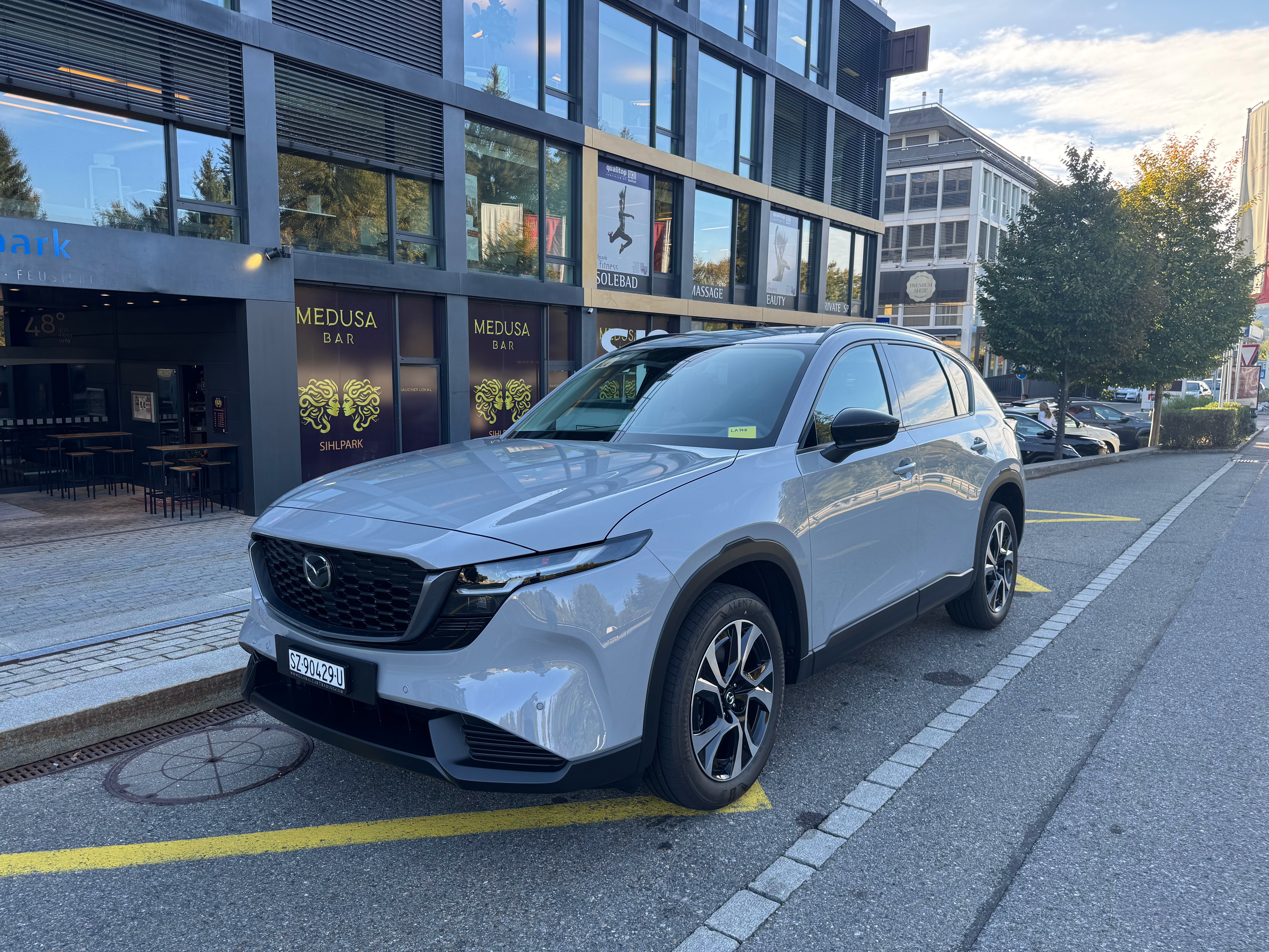 Car photo