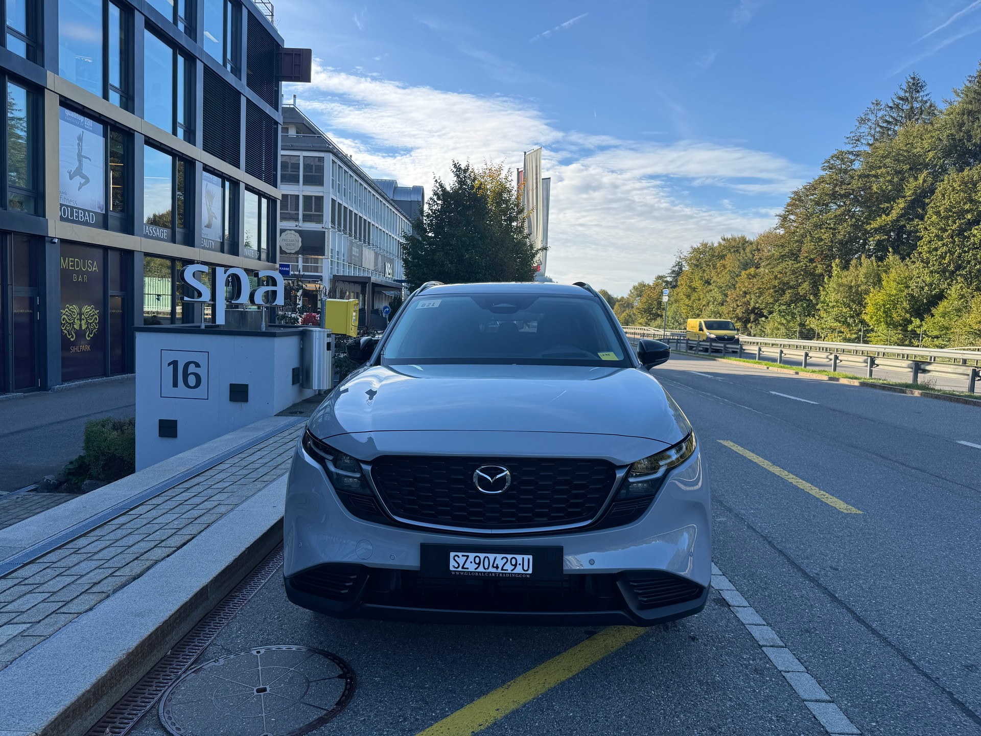 MAZDA CX-5 e-Skyactiv-G 141 Centre-line AWD-image-1