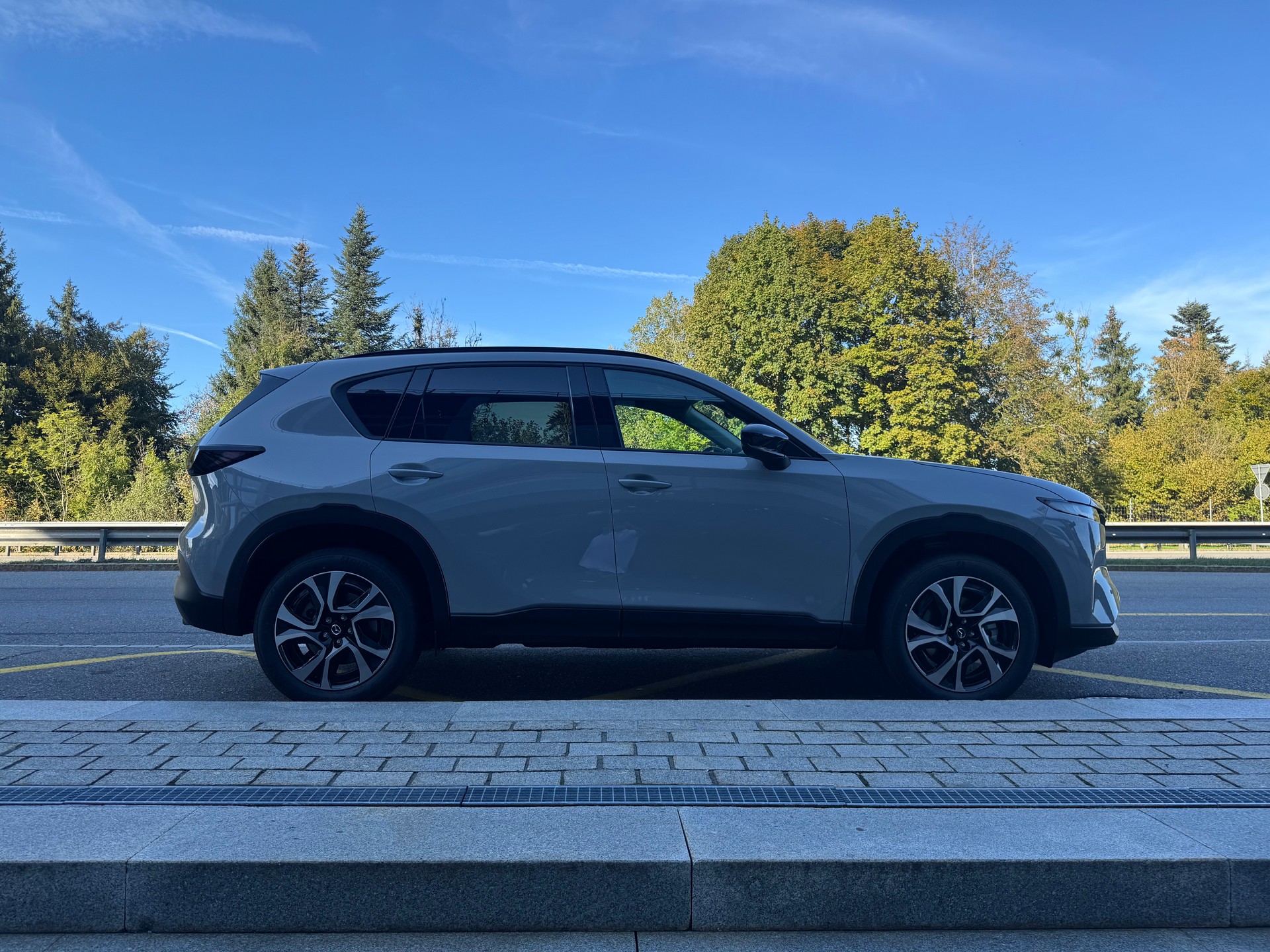 MAZDA CX-5 e-Skyactiv-G 141 Centre-line AWD-image-3