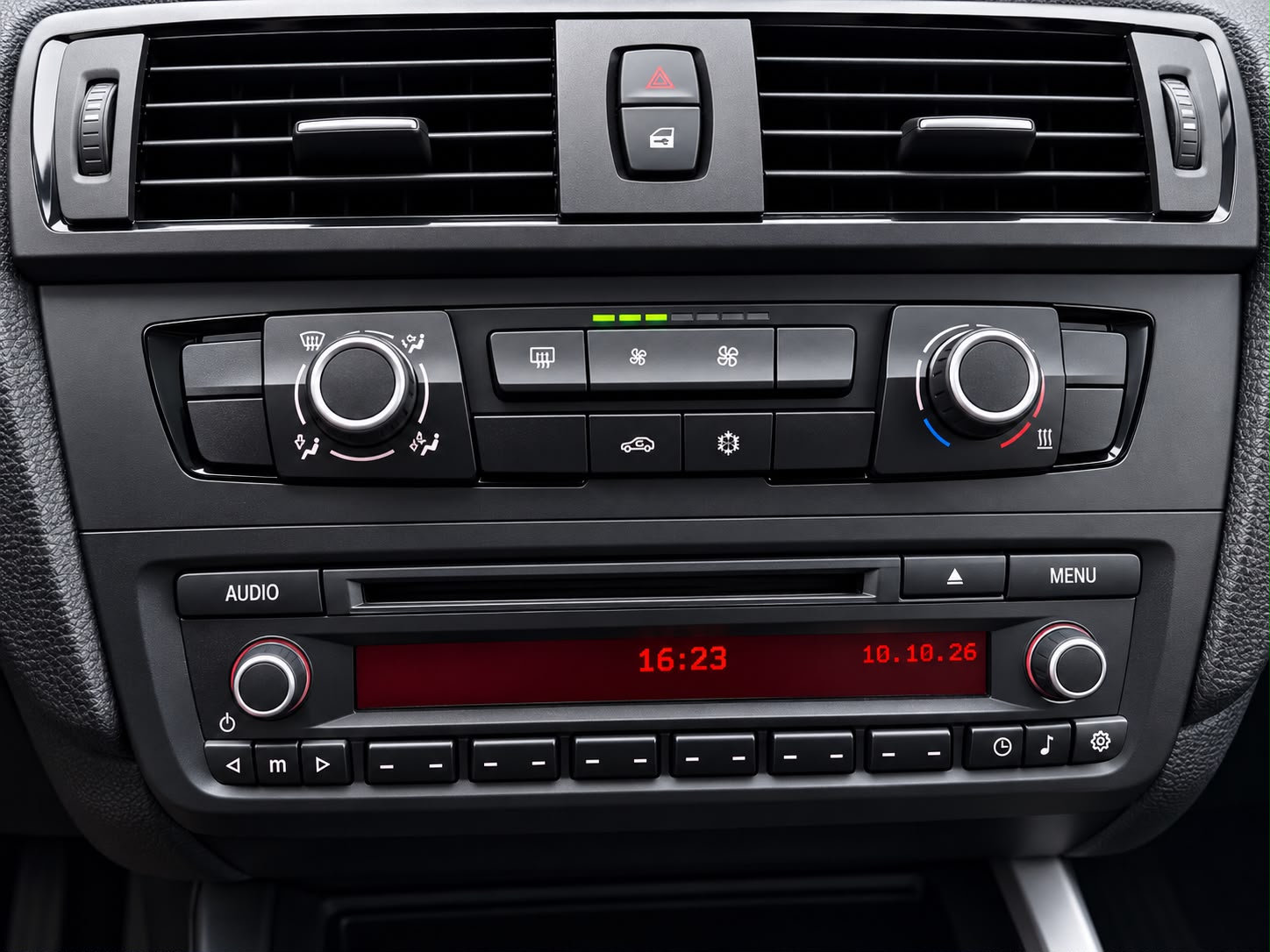 BMW 116i-image-11