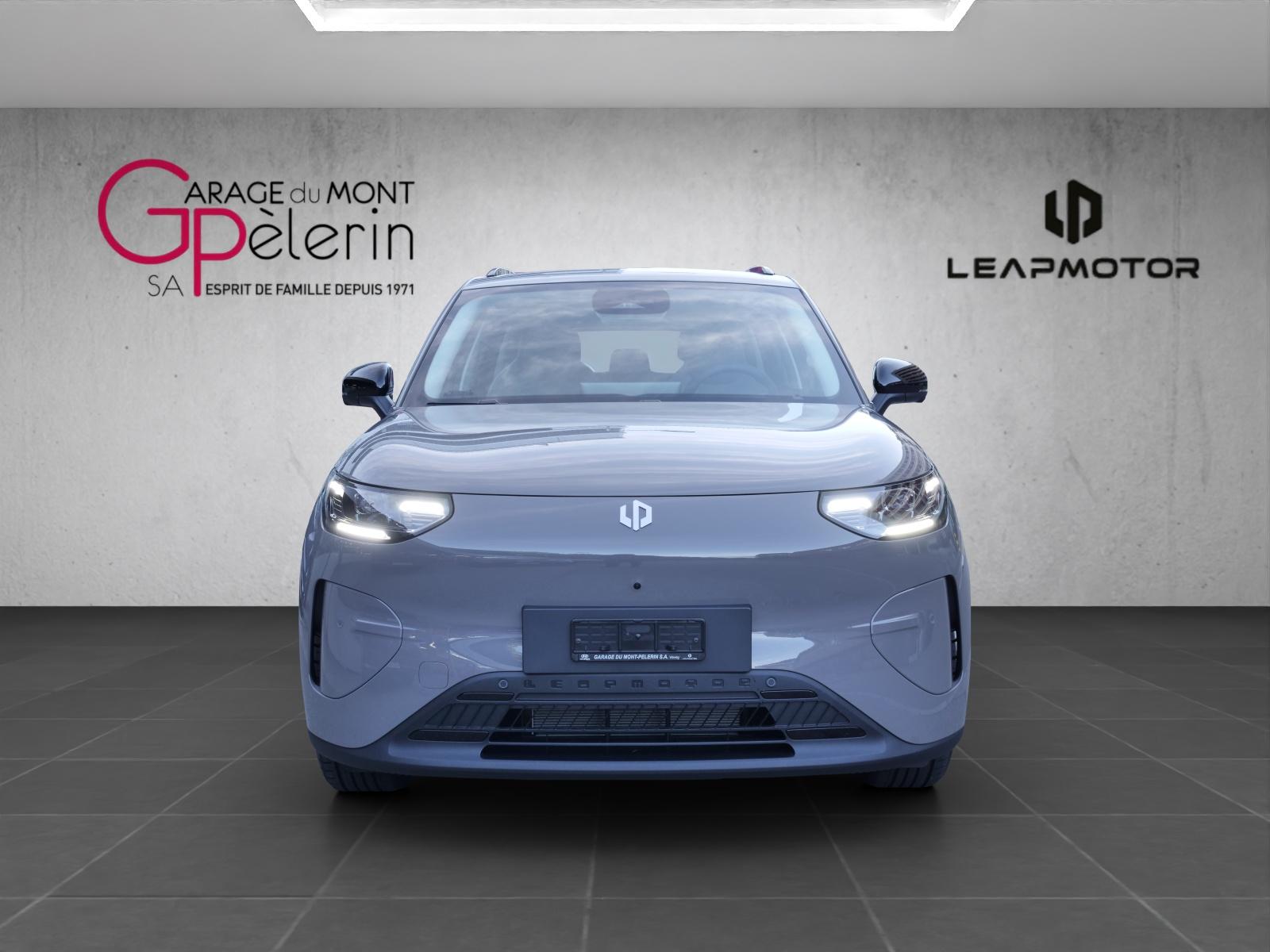 LEAPMOTOR B03X EV-image-5