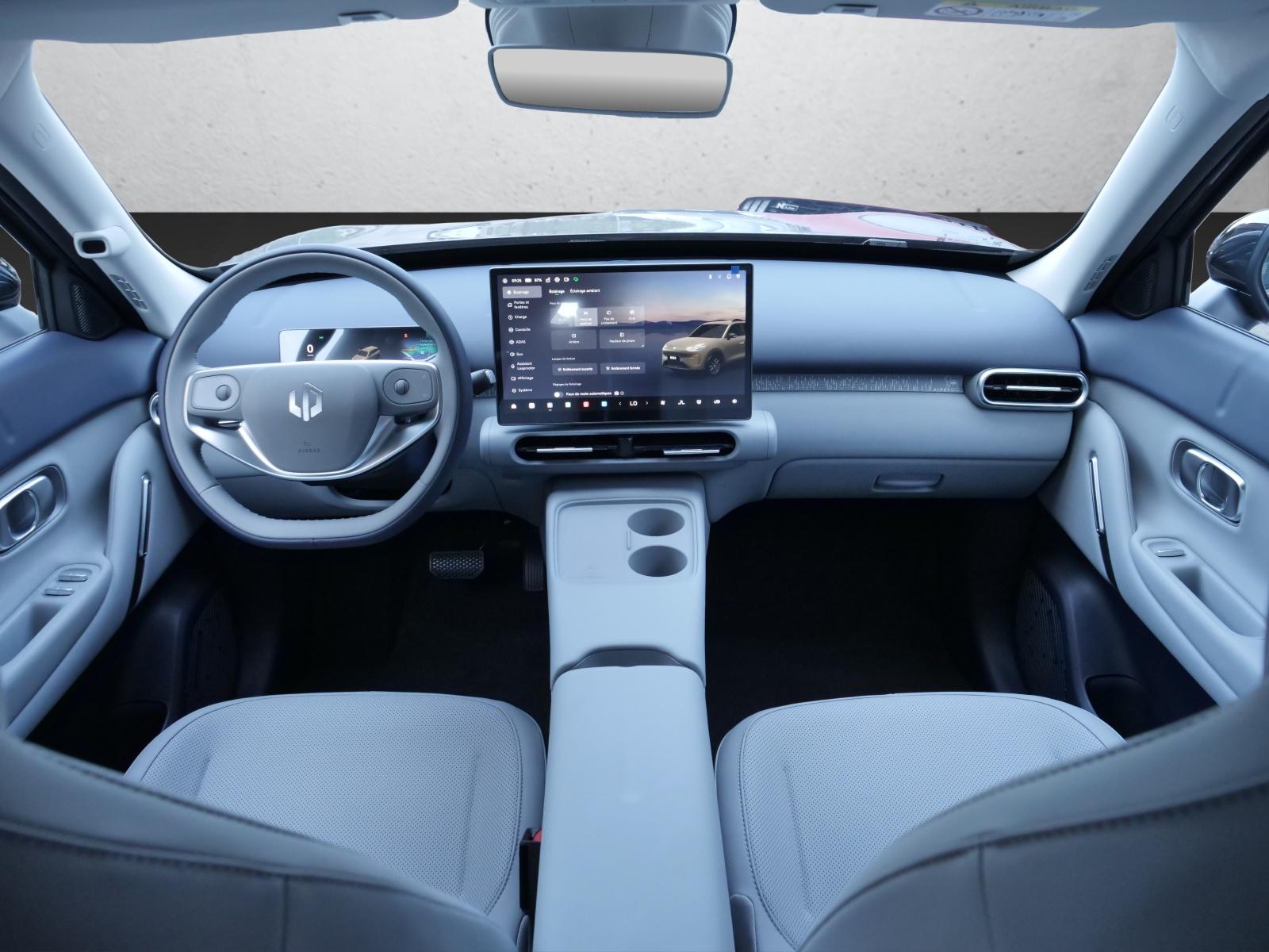 LEAPMOTOR B03X EV-image-9