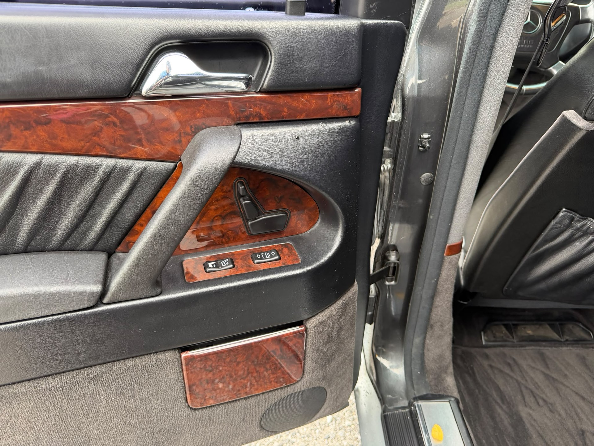 MERCEDES-BENZ 600 SE Automatic-image-9