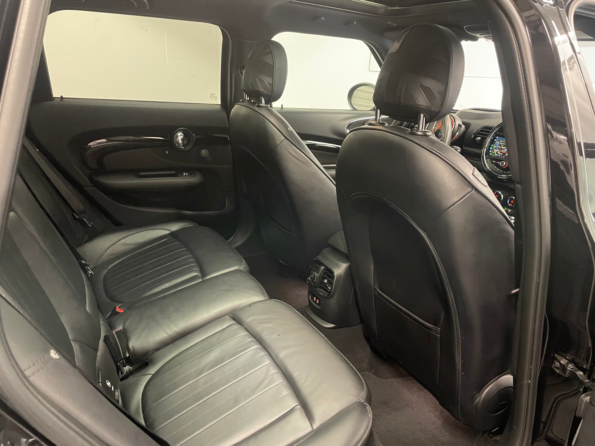 MINI Clubman Cooper SD ALL4 Steptronic-image-7