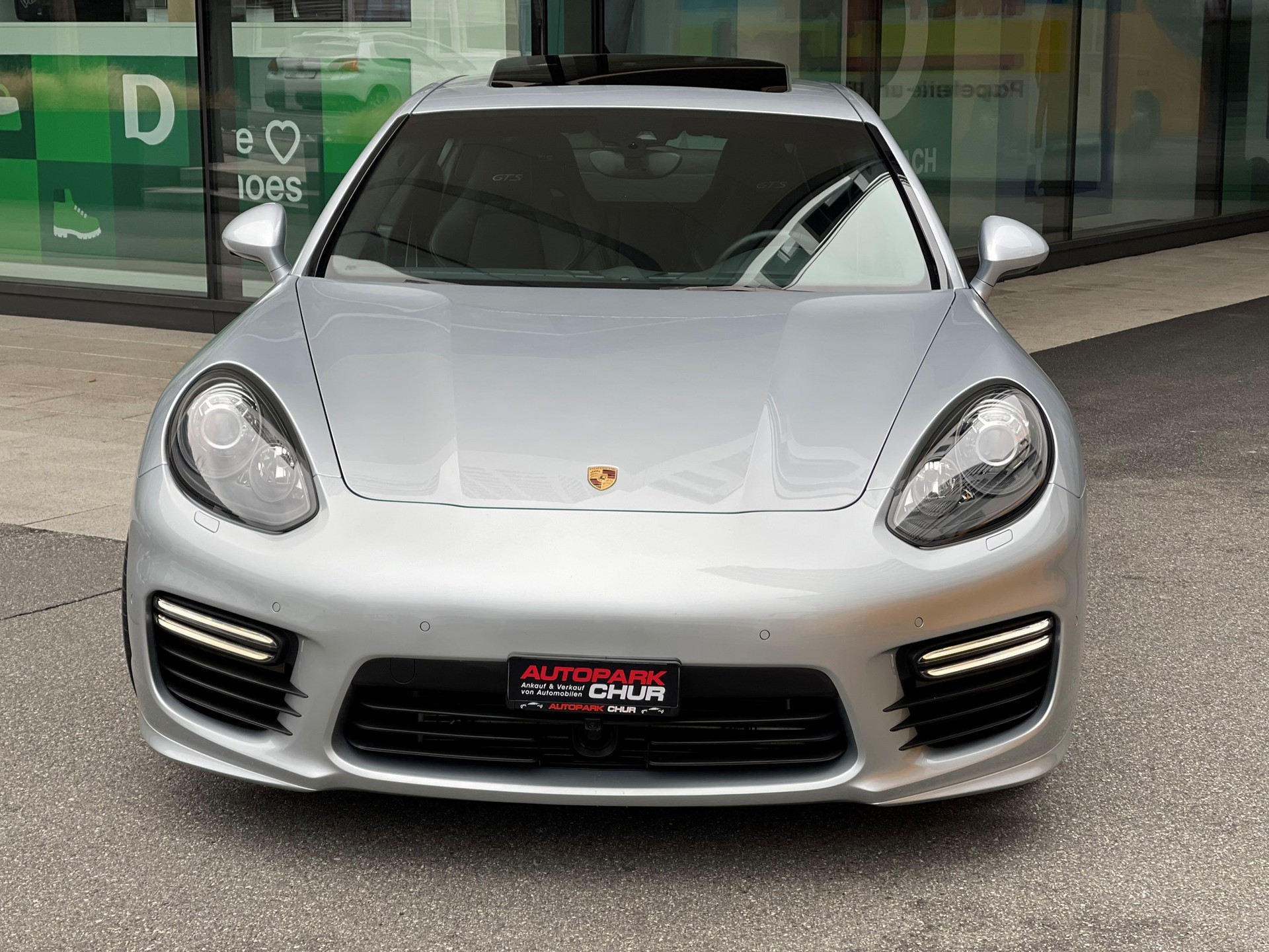 PORSCHE Panamera GTS 4.8 PDK-image-6