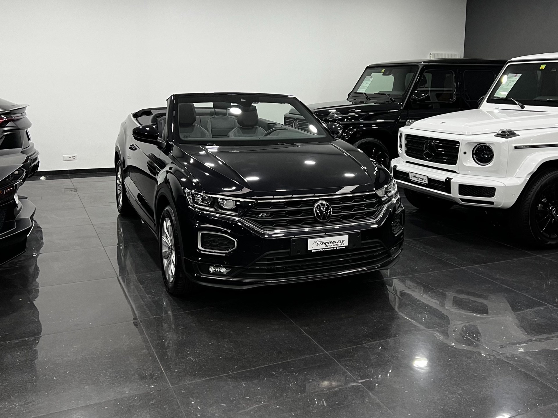 VW T-Roc Cabriolet 1.5 TSI EVO R-Line DSG-image-3