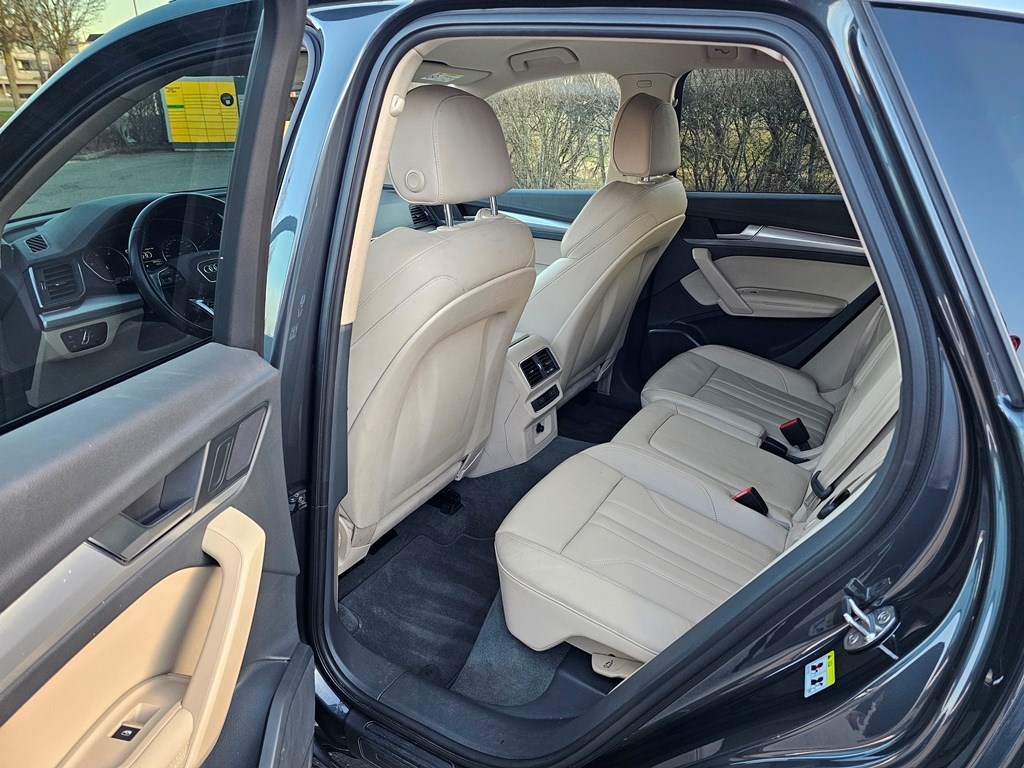 AUDI Q5 2.0 TDI 190 Sport quat. S-Tr.-image-13