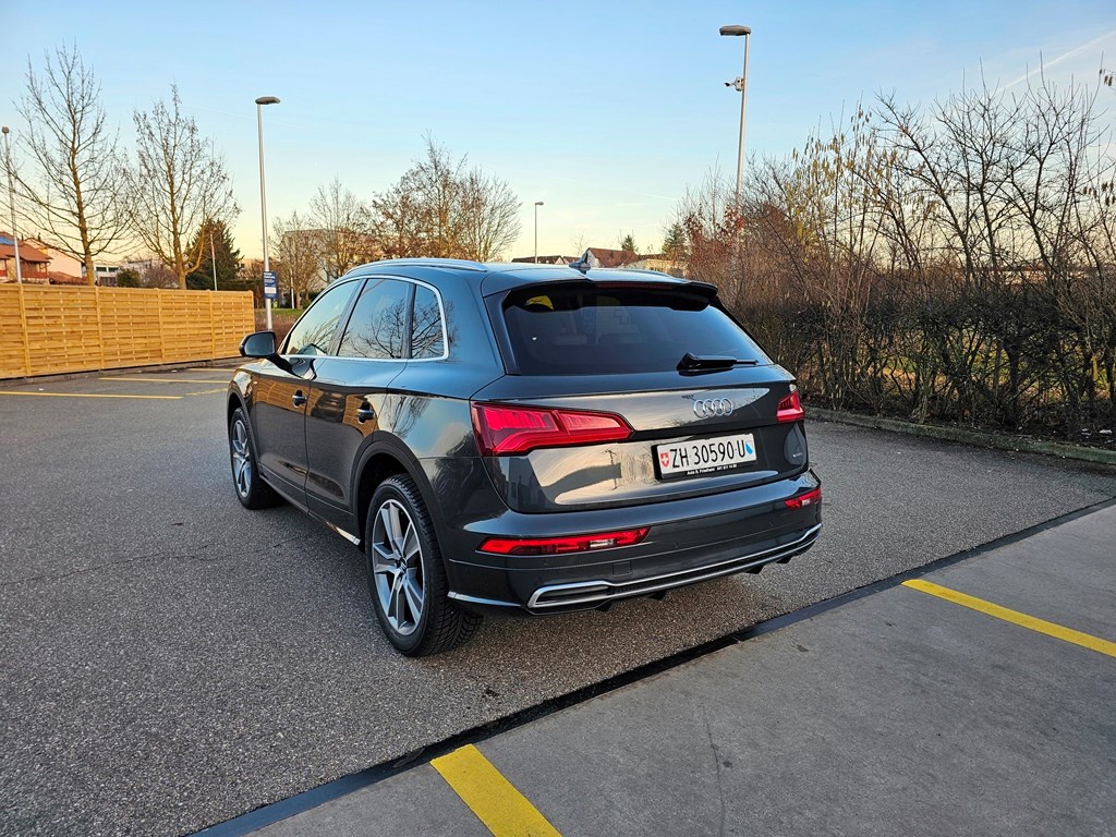 AUDI Q5 2.0 TDI 190 Sport quat. S-Tr.-image-5