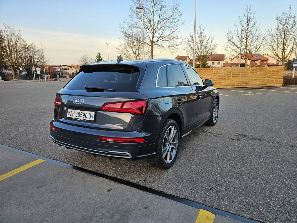 AUDI Q5 2.0 TDI 190 Sport quat. S-Tr.-image-6