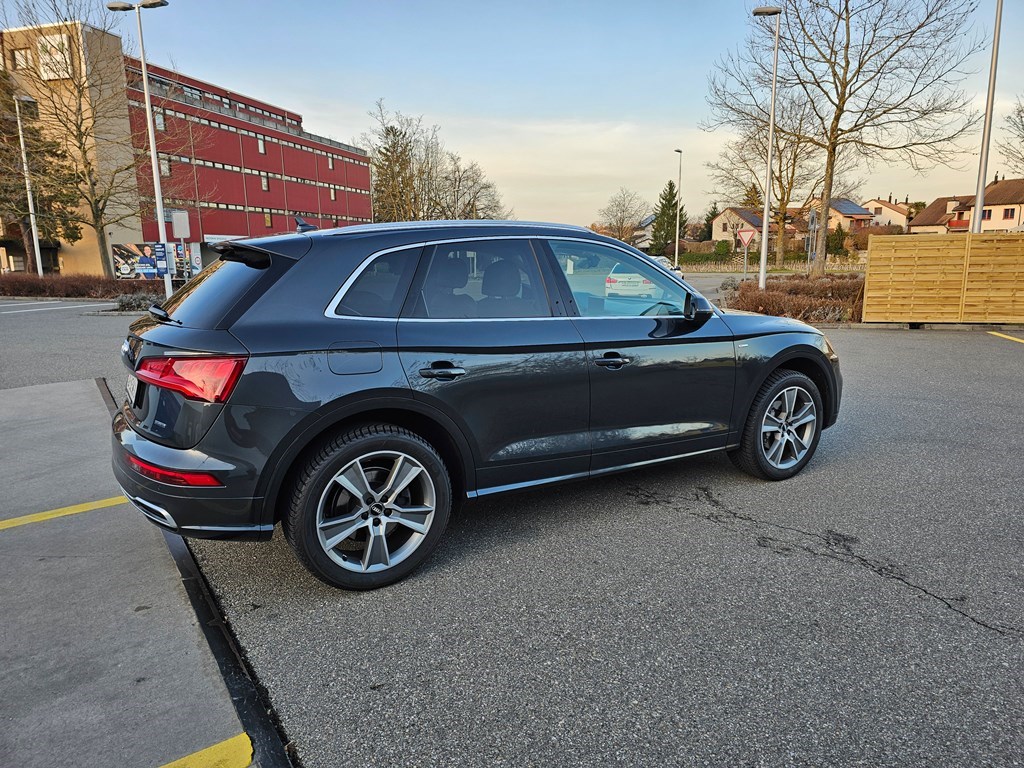 AUDI Q5 2.0 TDI 190 Sport quat. S-Tr.-image-8