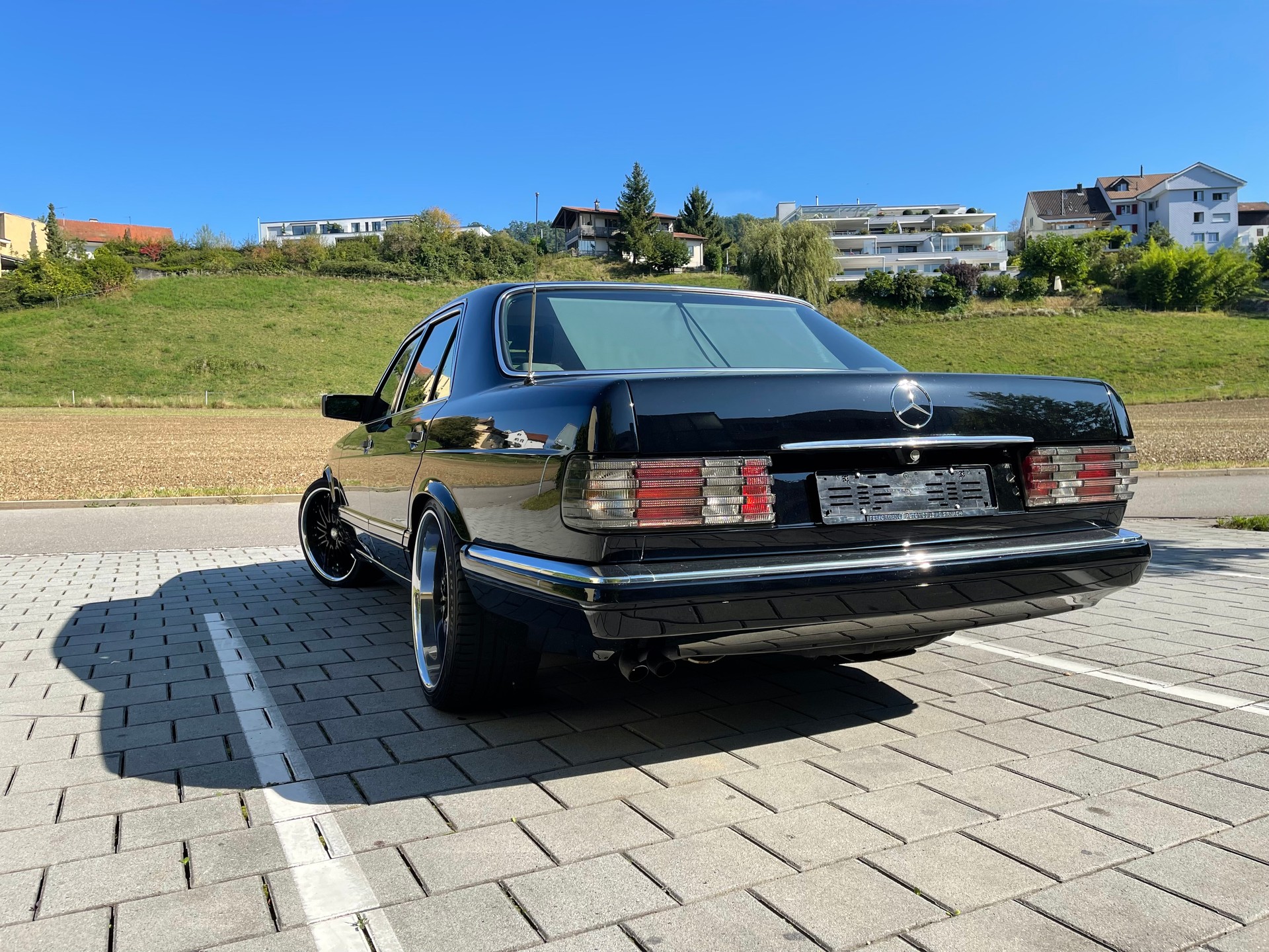 MERCEDES-BENZ 300 SE-image-2