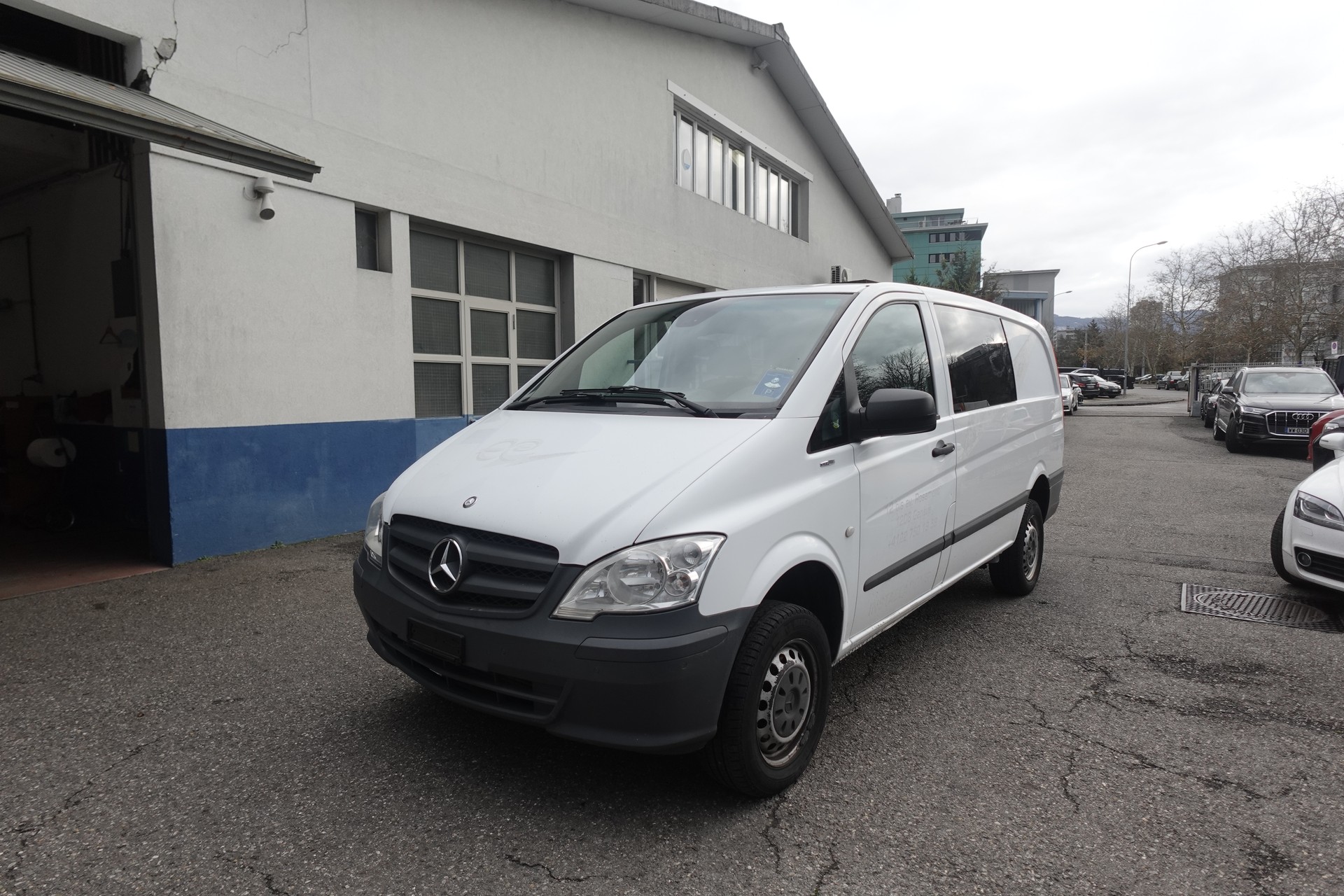 MERCEDES-BENZ Vito 116 CDI Blue Efficiency 4Matic A-image-1