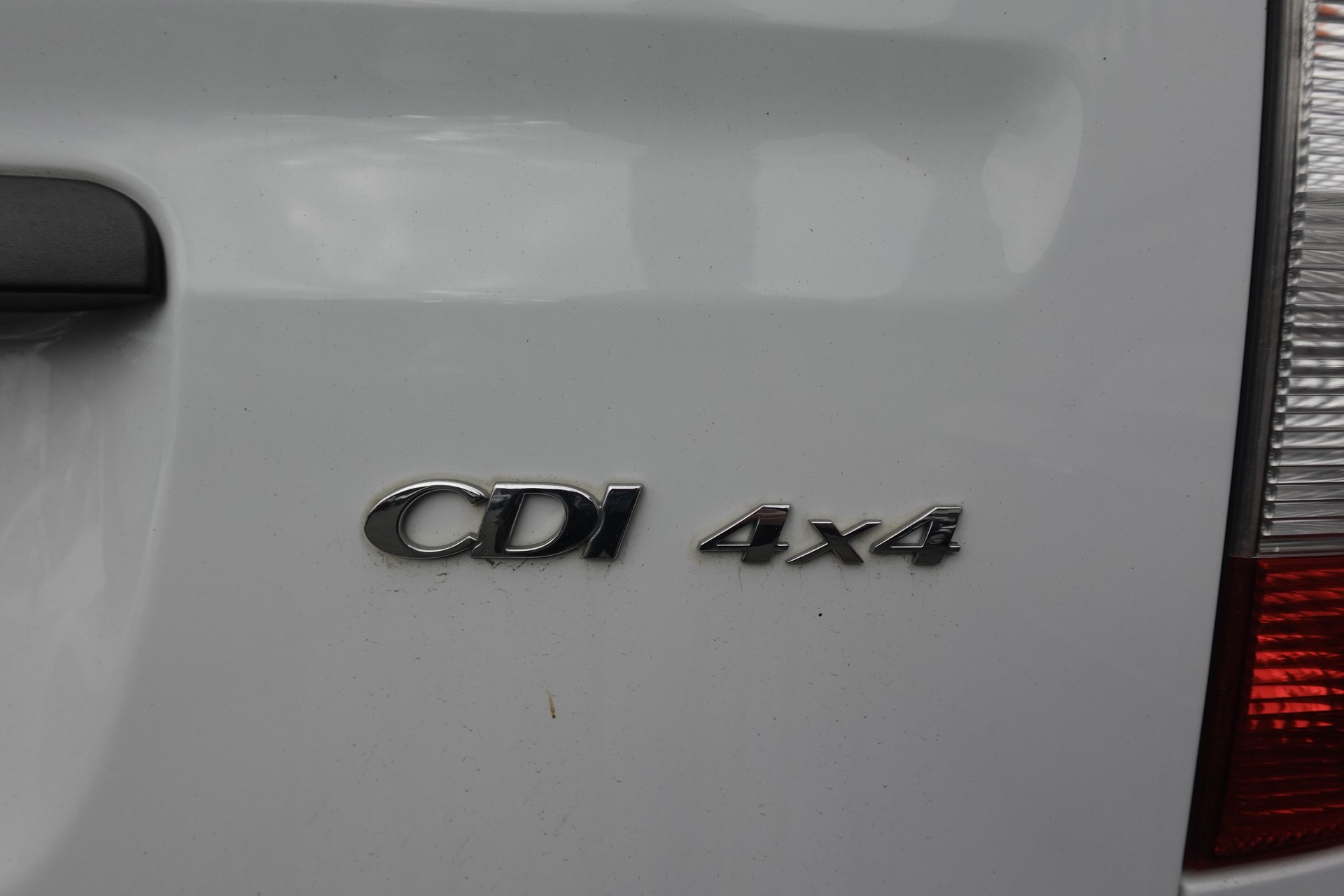 MERCEDES-BENZ Vito 116 CDI Blue Efficiency 4Matic A-image-7