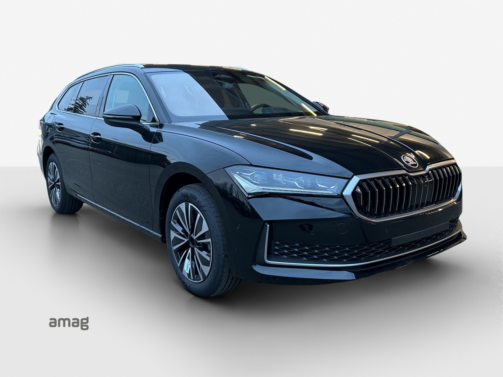 SKODA Superb Combi 2.0 TDi Selection 4x4 DSG-image-5
