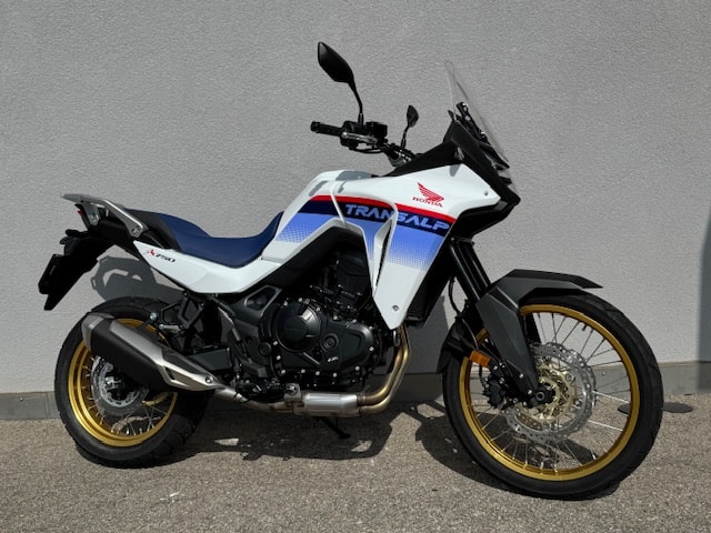 HONDA XL 750 Transalp-image-9