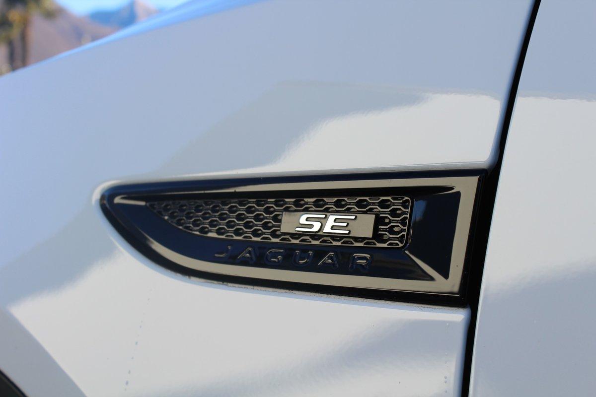JAGUAR E-Pace 2.0 T 200 SE AWD-image-6