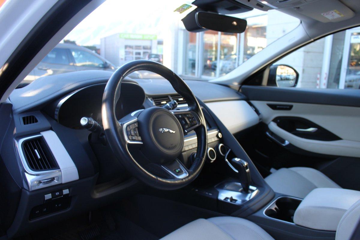 JAGUAR E-Pace 2.0 T 200 SE AWD-image-7
