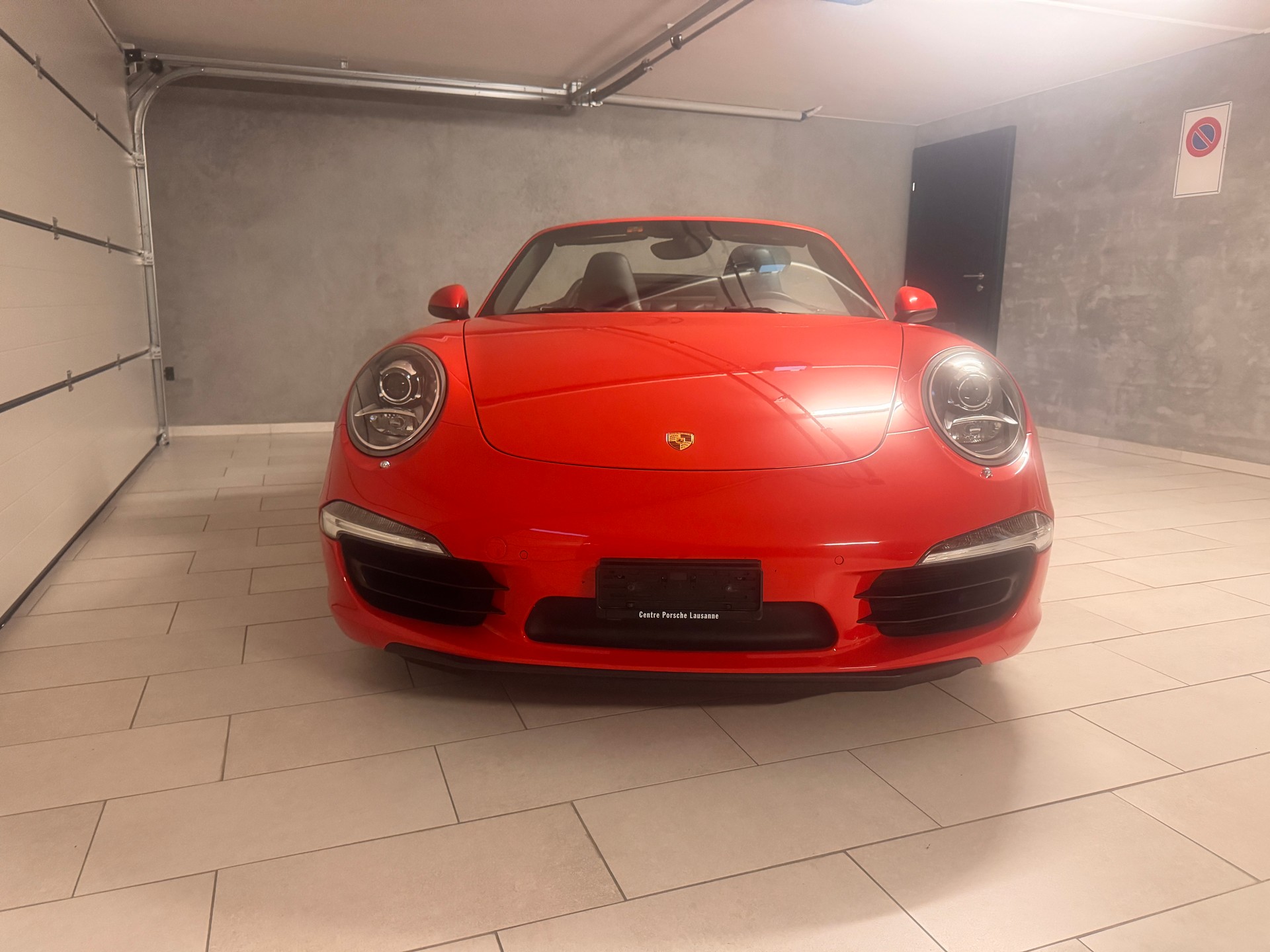 PORSCHE 911 Cabrio Carrera 4S PDK-image-1