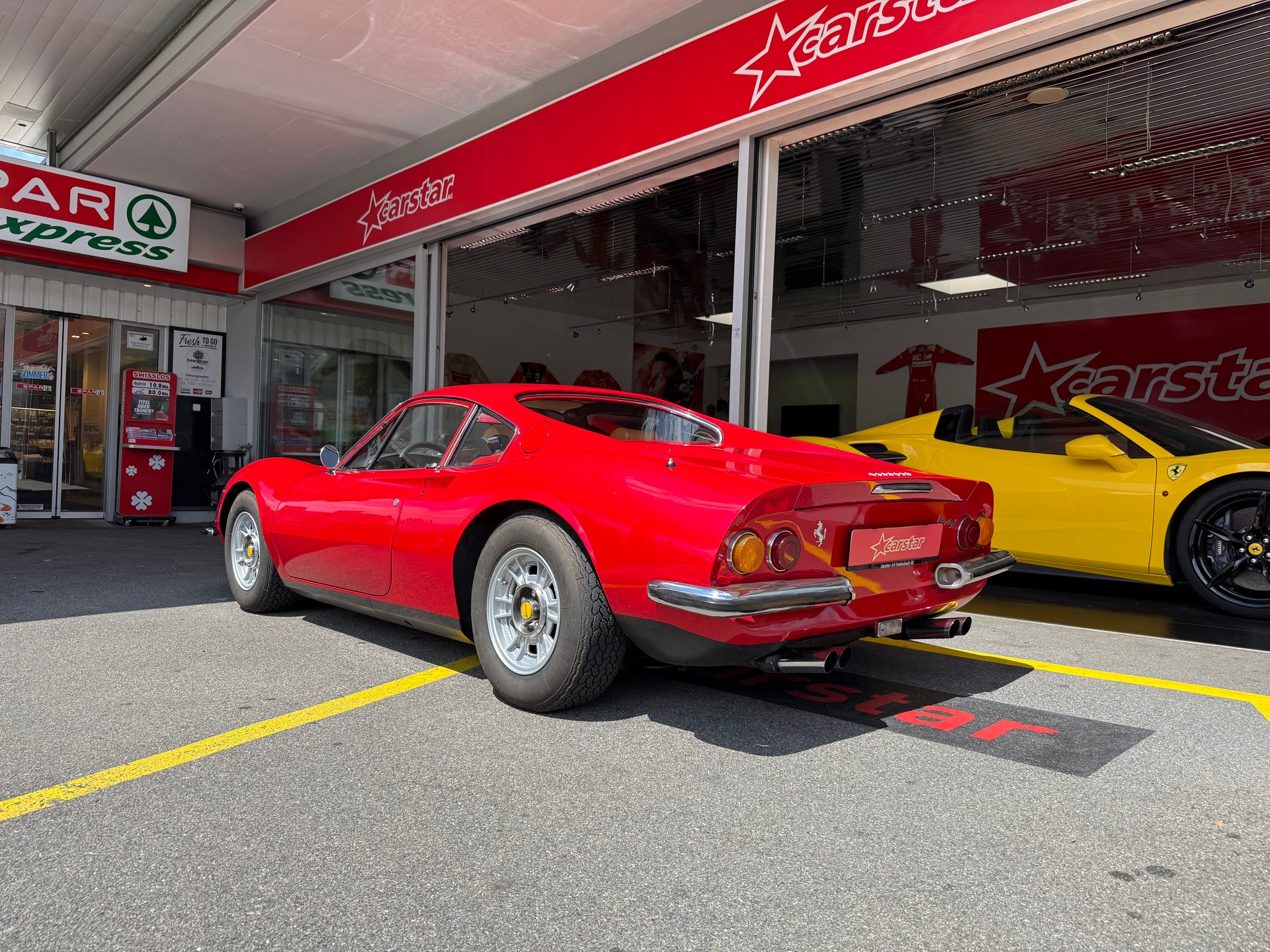 FERRARI 246 GT-showroom-element-2