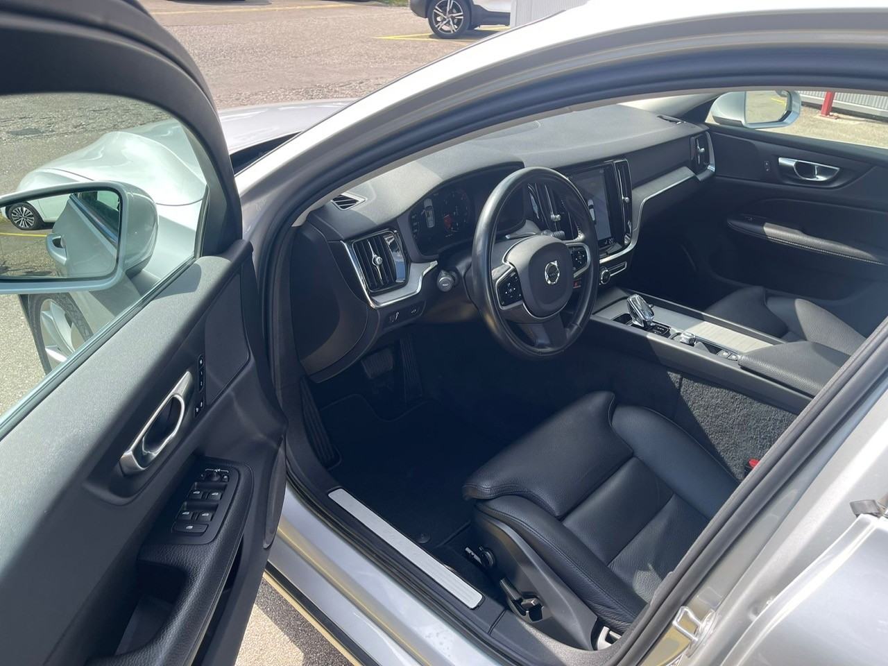 VOLVO V60 B4 Diesel Mild Hybrid Plus Bright Geartronic,A-Kupplung-image-5