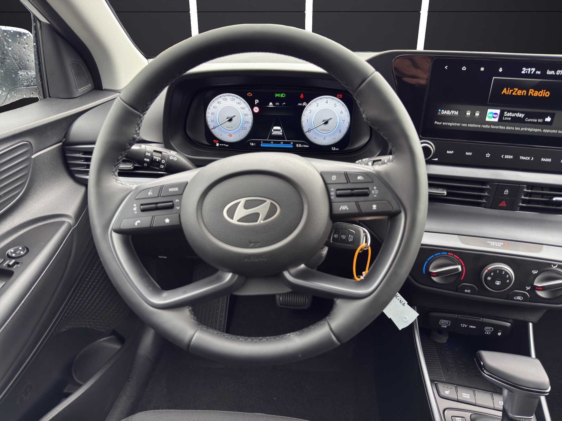 HYUNDAI i20 1.0 T-GDi Amplia DCT-image-9