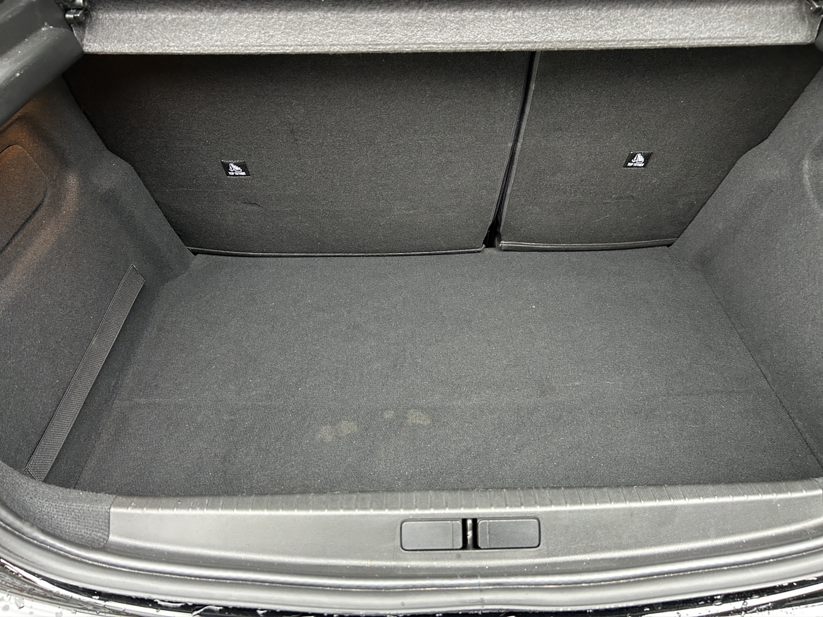 PEUGEOT 208 1.2 PureTech Active Pack-image-17