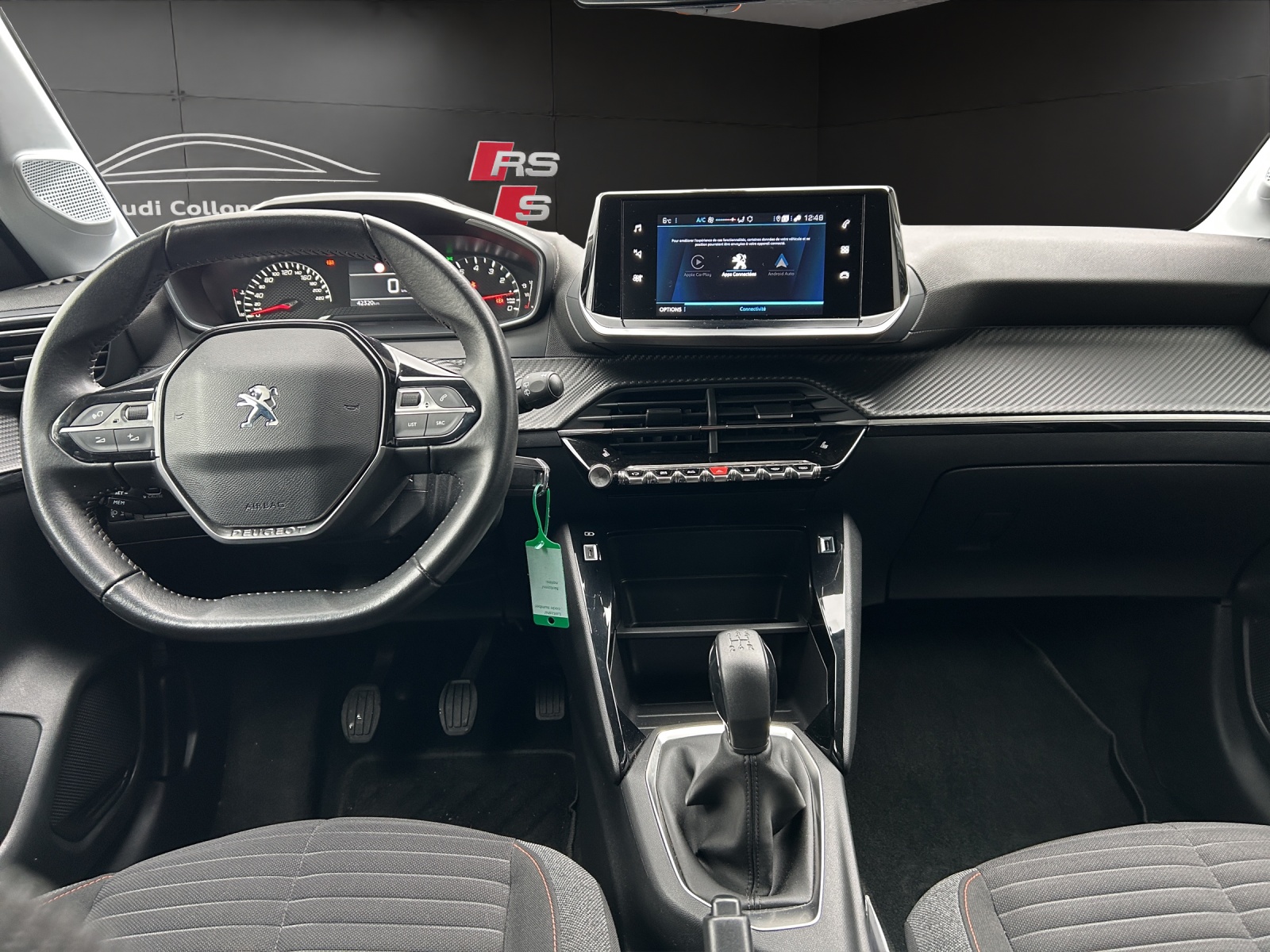 PEUGEOT 208 1.2 PureTech Active Pack-image-12