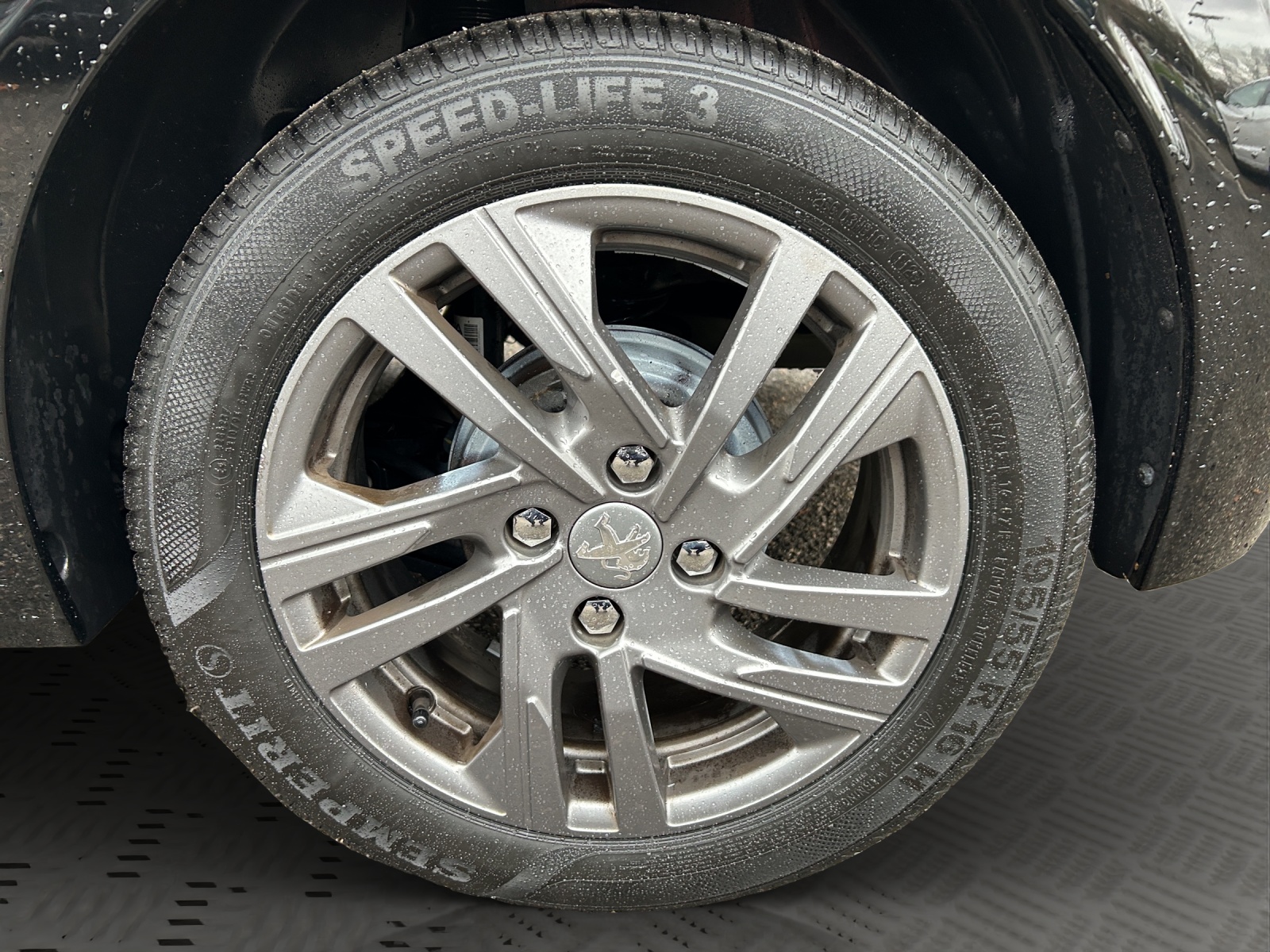 PEUGEOT 208 1.2 PureTech Active Pack-image-20