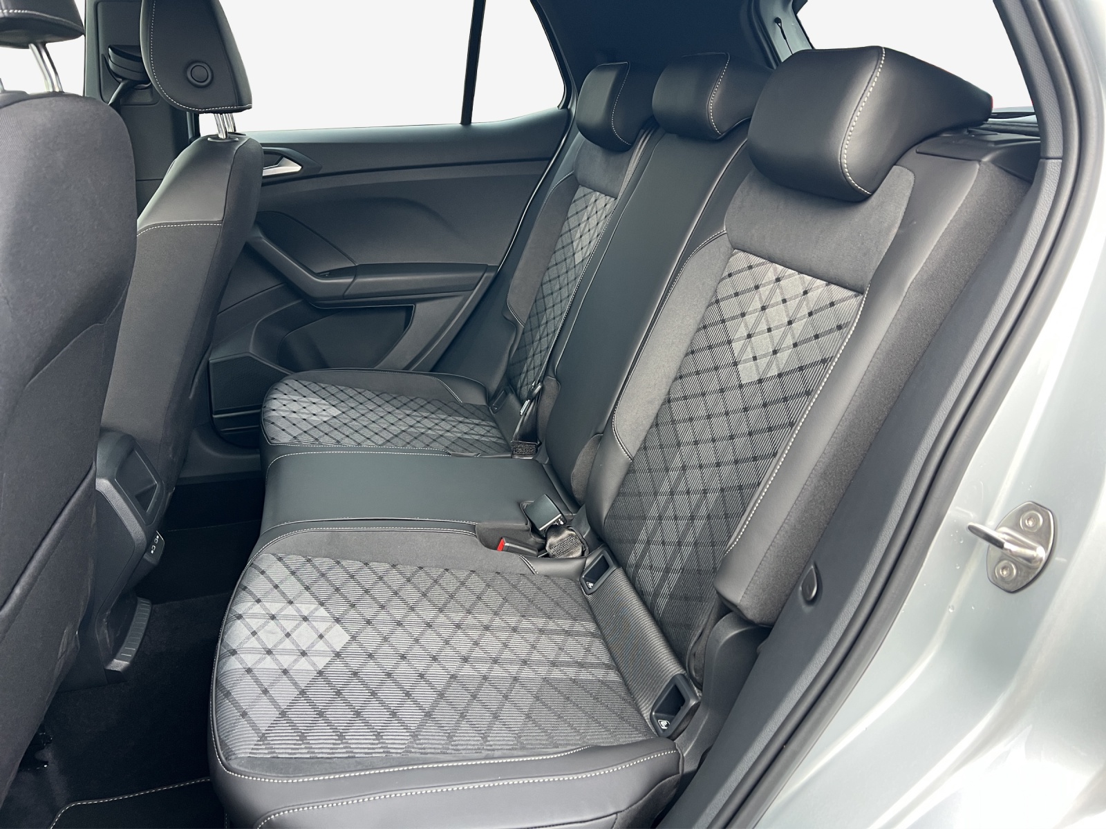 VW T-Cross 1.0 TSI EVO R-Line DSG-image-11