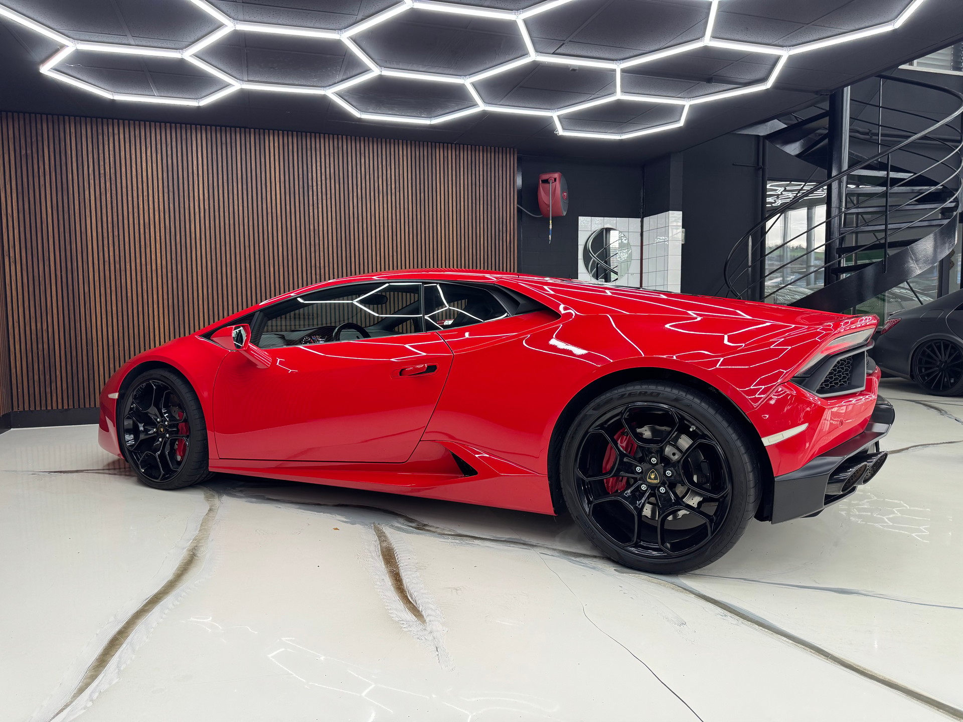 LAMBORGHINI Huracan LP580-2 Coupé DCT RWD-image-10