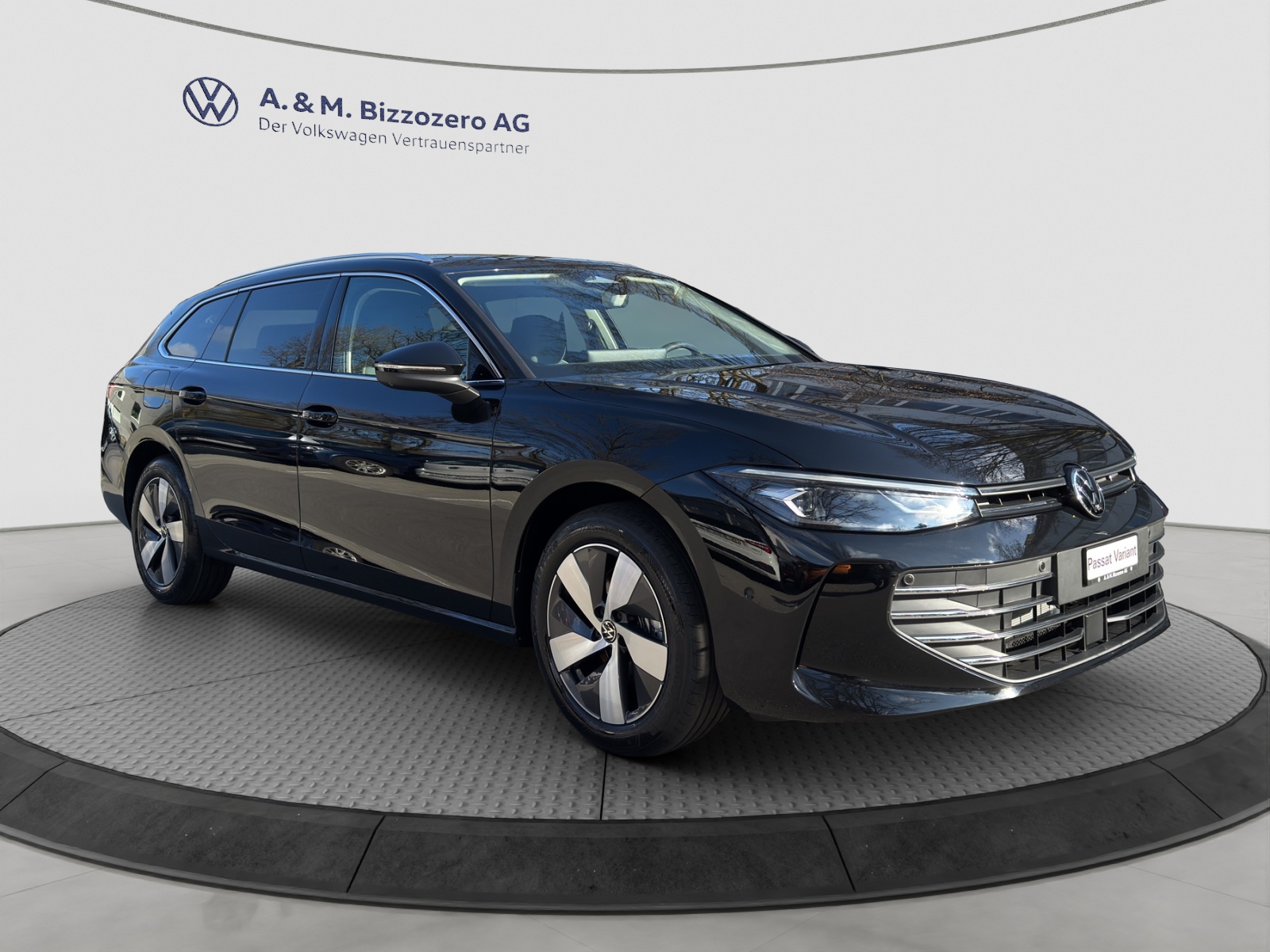 VW Passat Variant 1.5 eTSI evo2 Business DSG-image-6