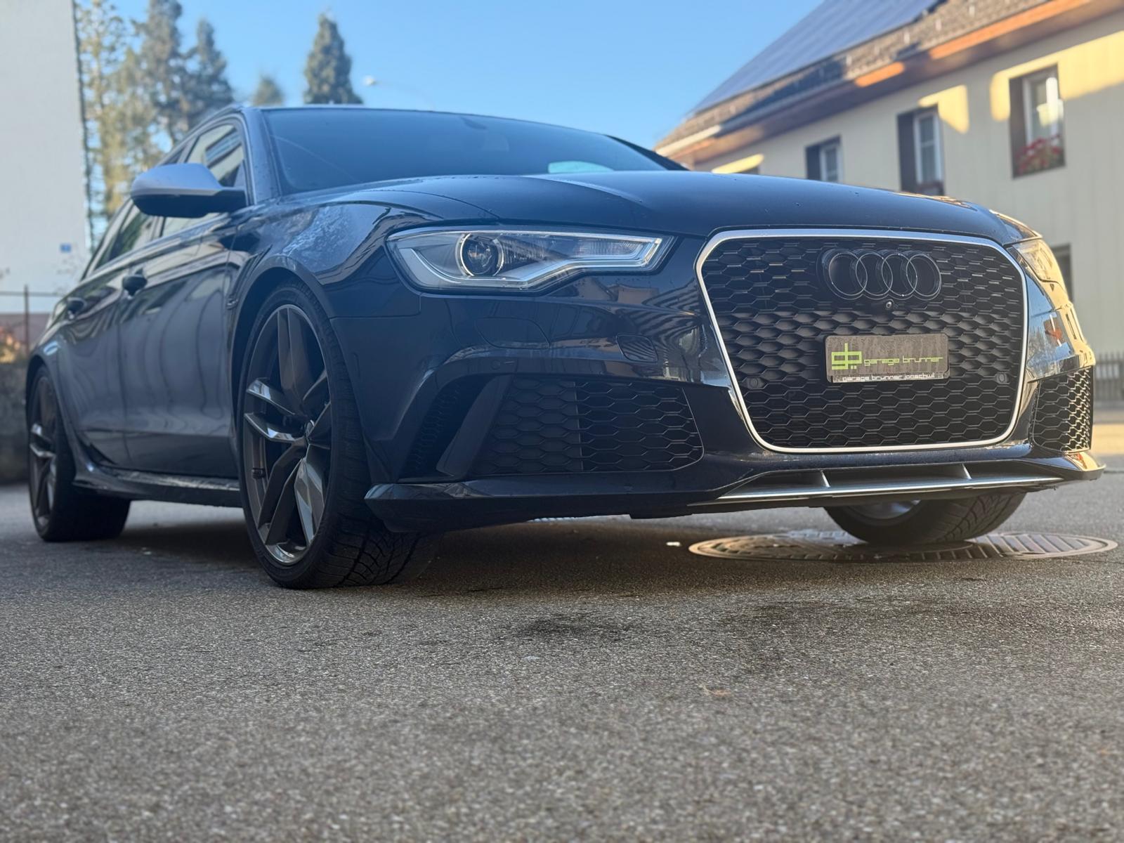 AUDI RS6 Avant 4.0 TFSI V8 quattro Tiptronic-image-2