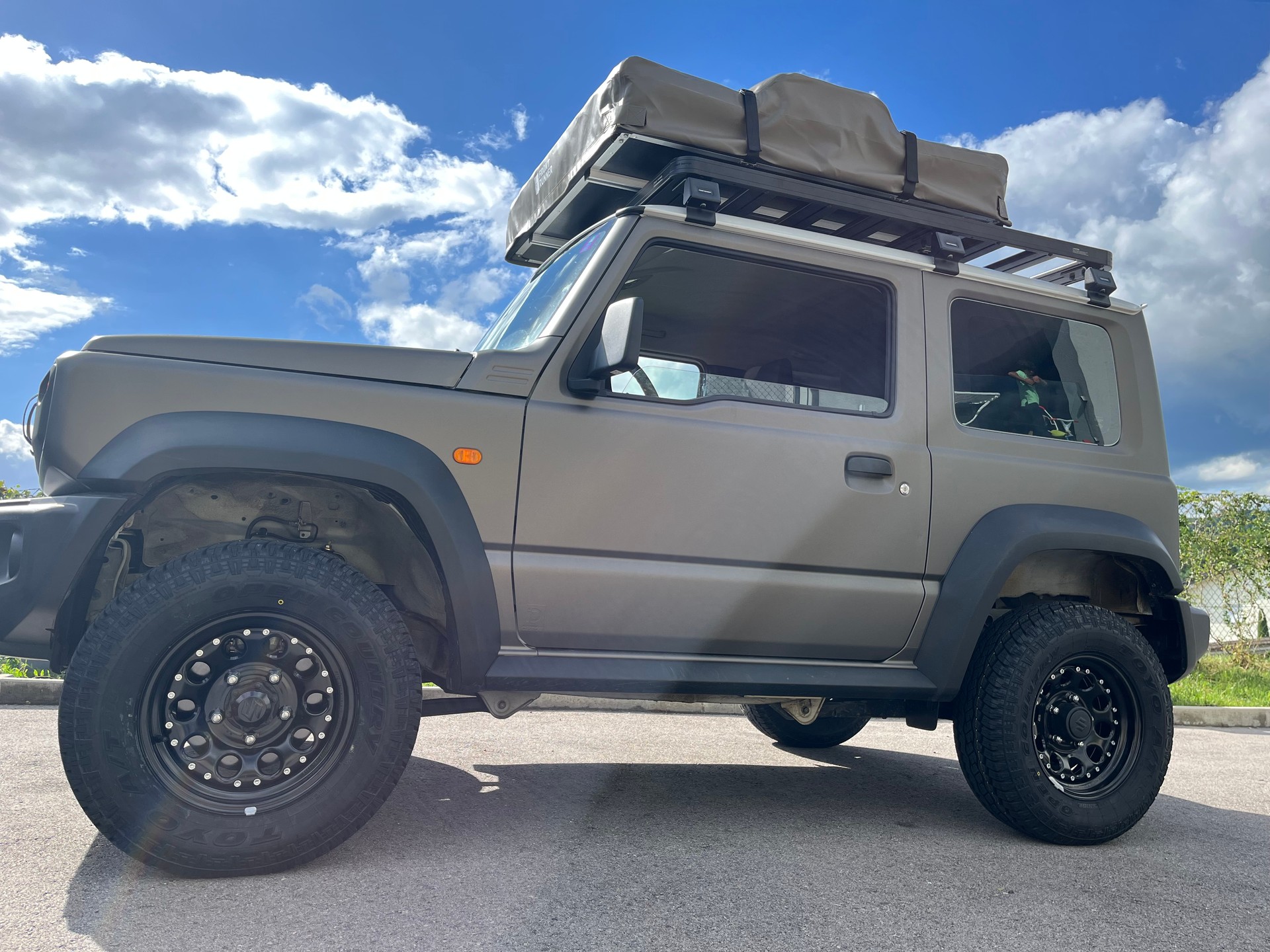 SUZUKI Jimny 1.5 Compact+ 4x4-image-1