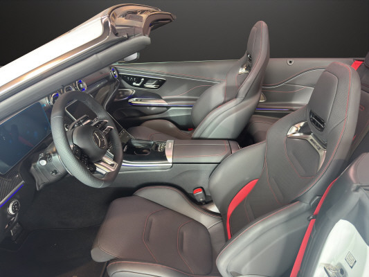 MERCEDES-BENZ CLE AMG 53 Cabrio 4Matic+-image-6