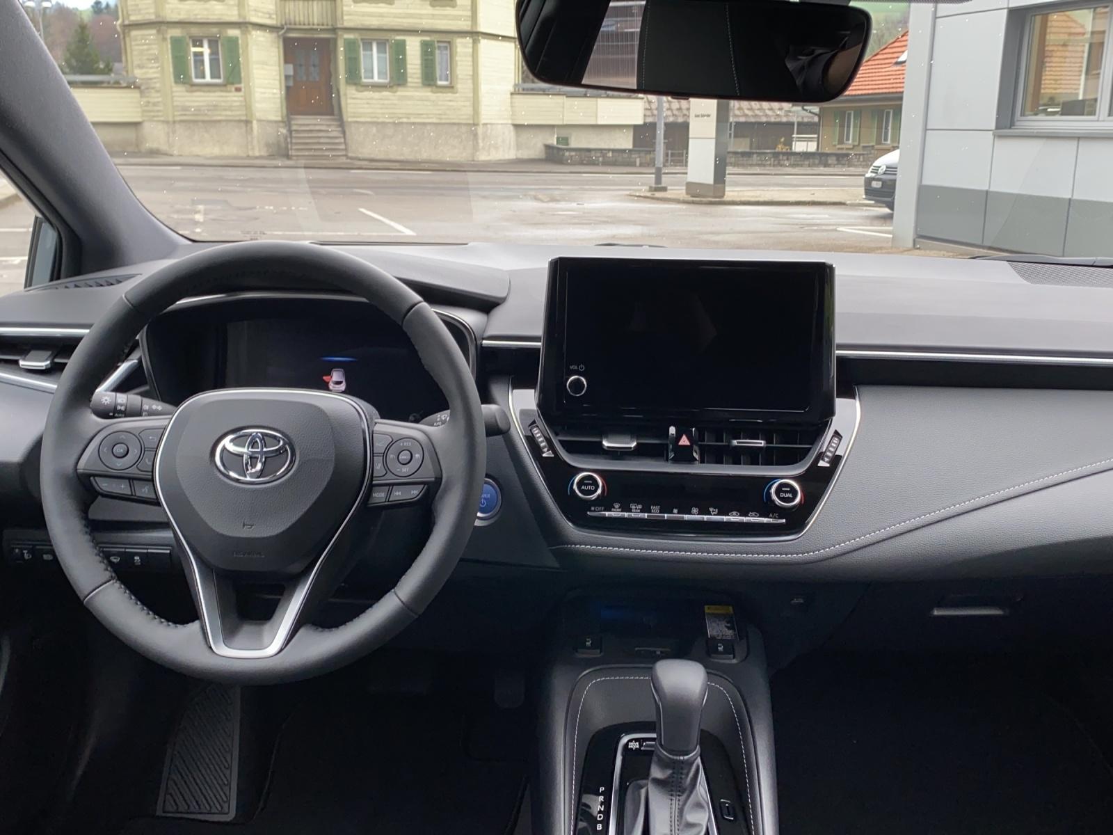 TOYOTA Corolla 1.8 HSD Trend-image-6