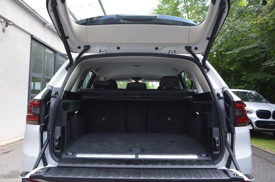 BMW X5 xDrive45e Steptronic I Mineralweiss Metallic-image-10