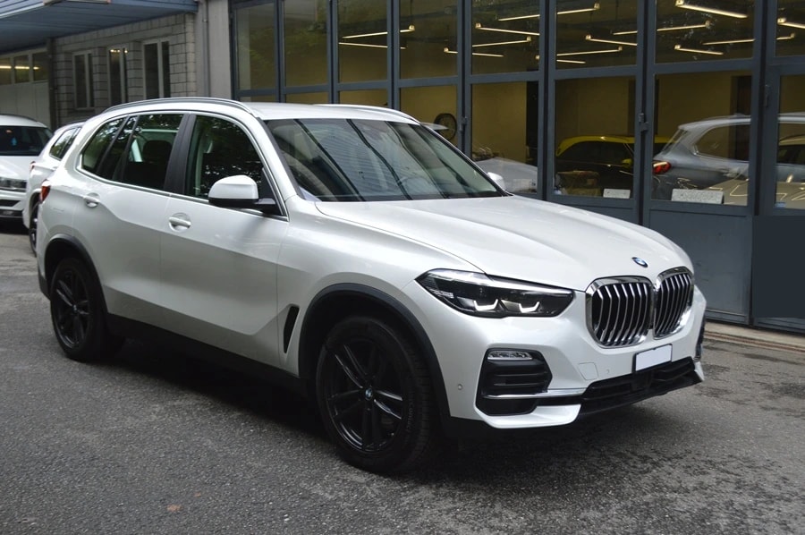 BMW X5 xDrive45e Steptronic I Mineralweiss Metallic-image-0
