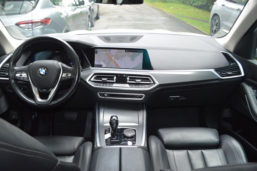BMW X5 xDrive45e Steptronic I Mineralweiss Metallic-image-8